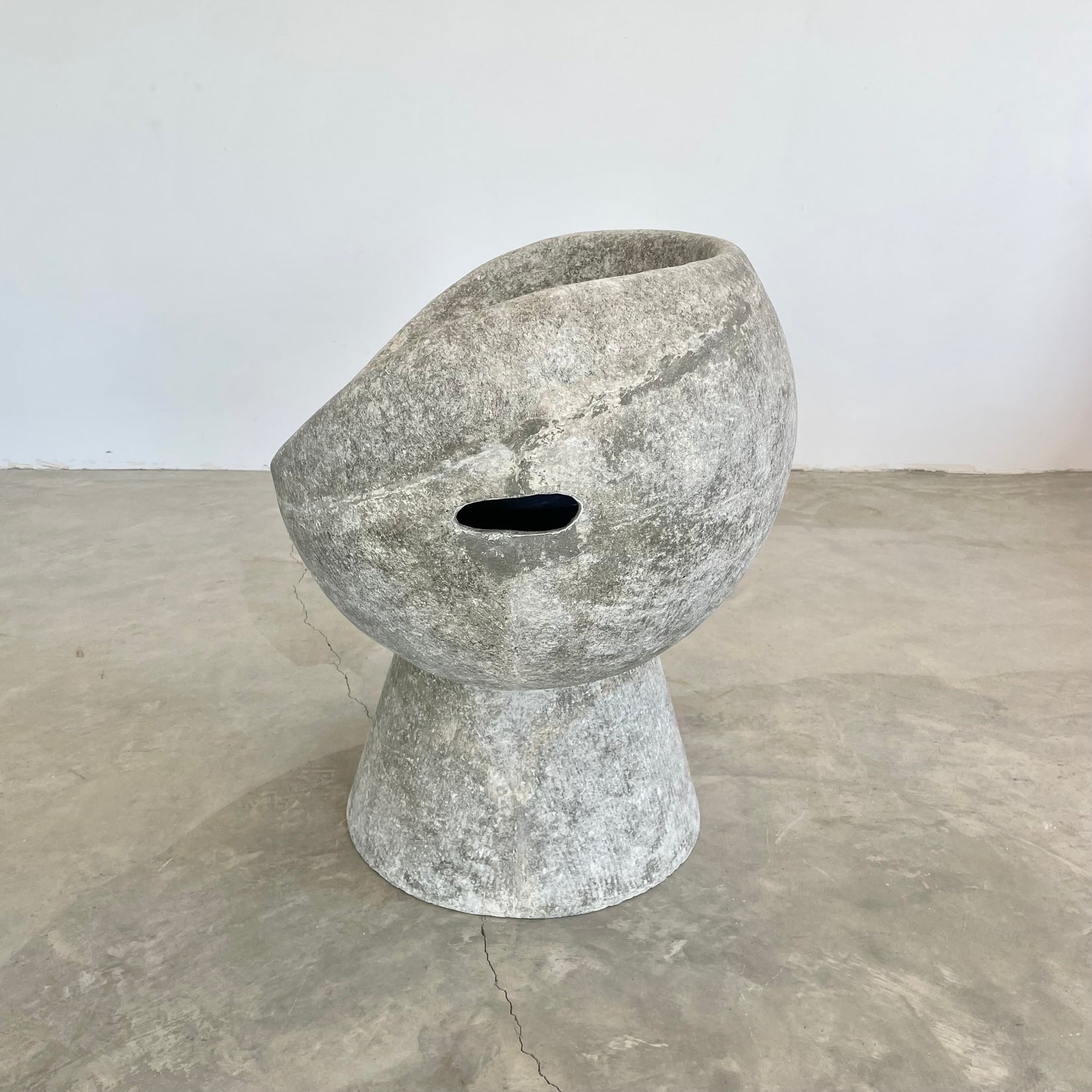 Willy Guhl Concrete Pod Chair, 1960s Switzerland