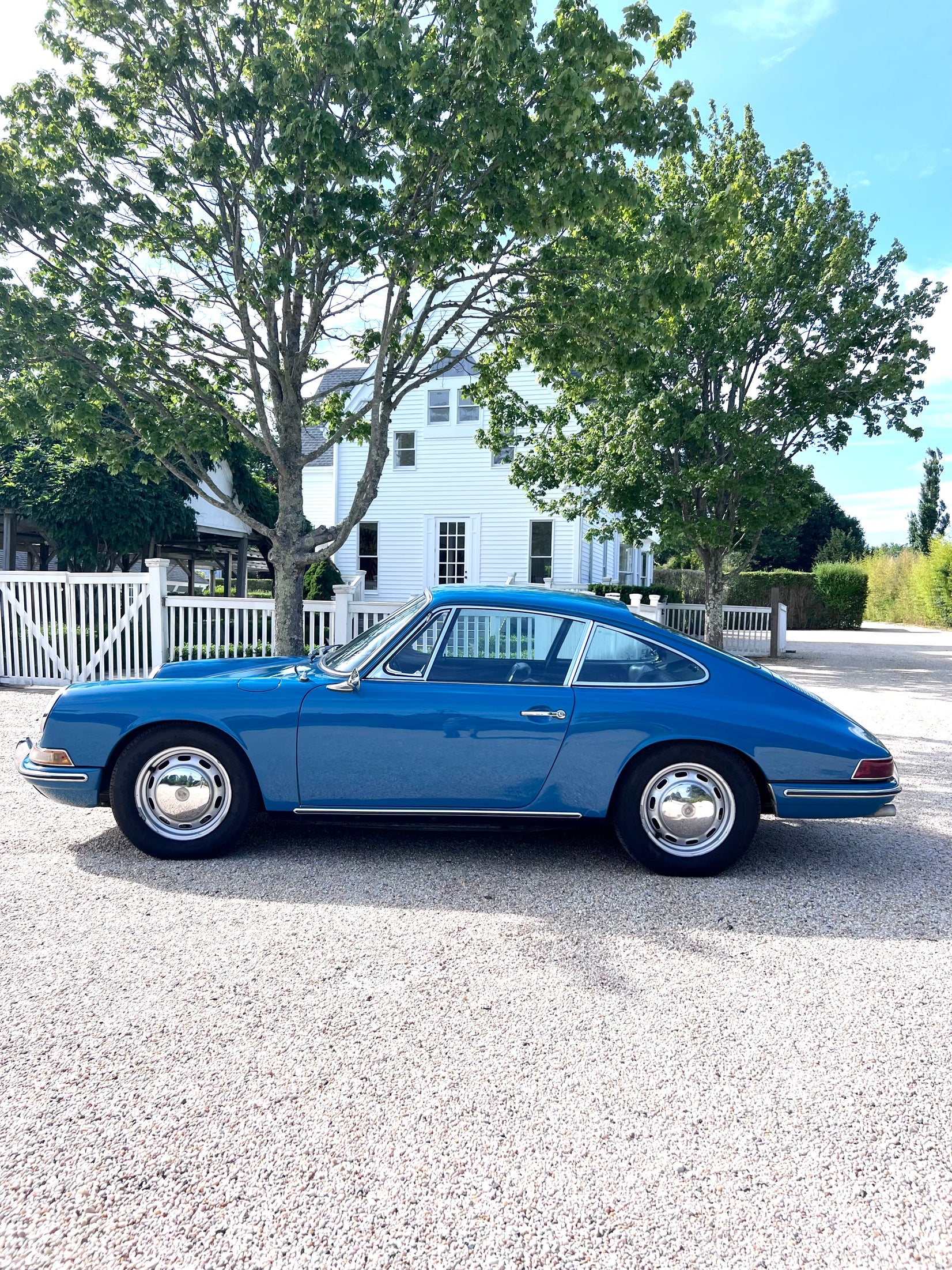 1967 Aga Blue 5-Speed Porsche 912