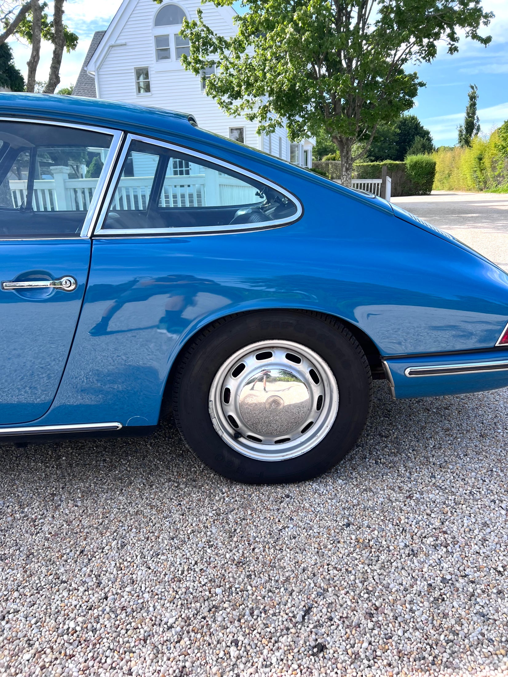 1967 Aga Blue 5-Speed Porsche 912