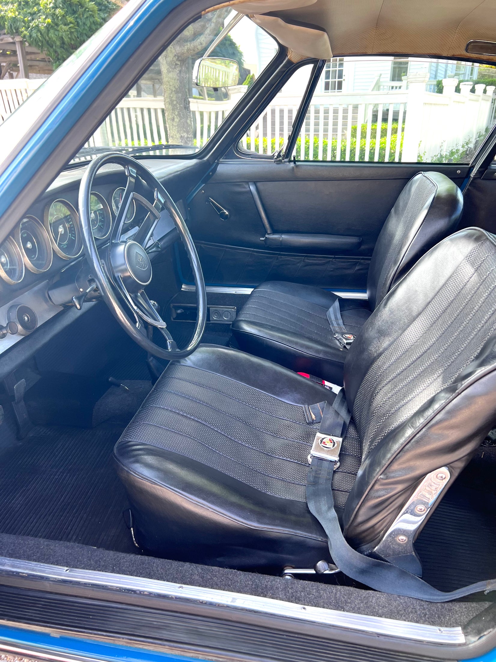 1967 Aga Blue 5-Speed Porsche 912