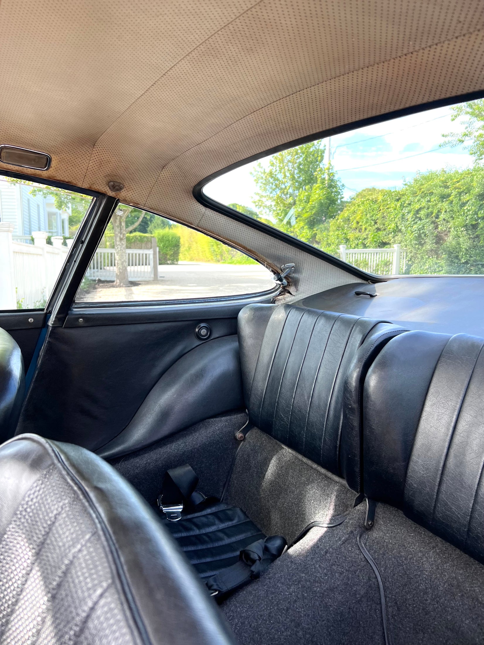 1967 Aga Blue 5-Speed Porsche 912