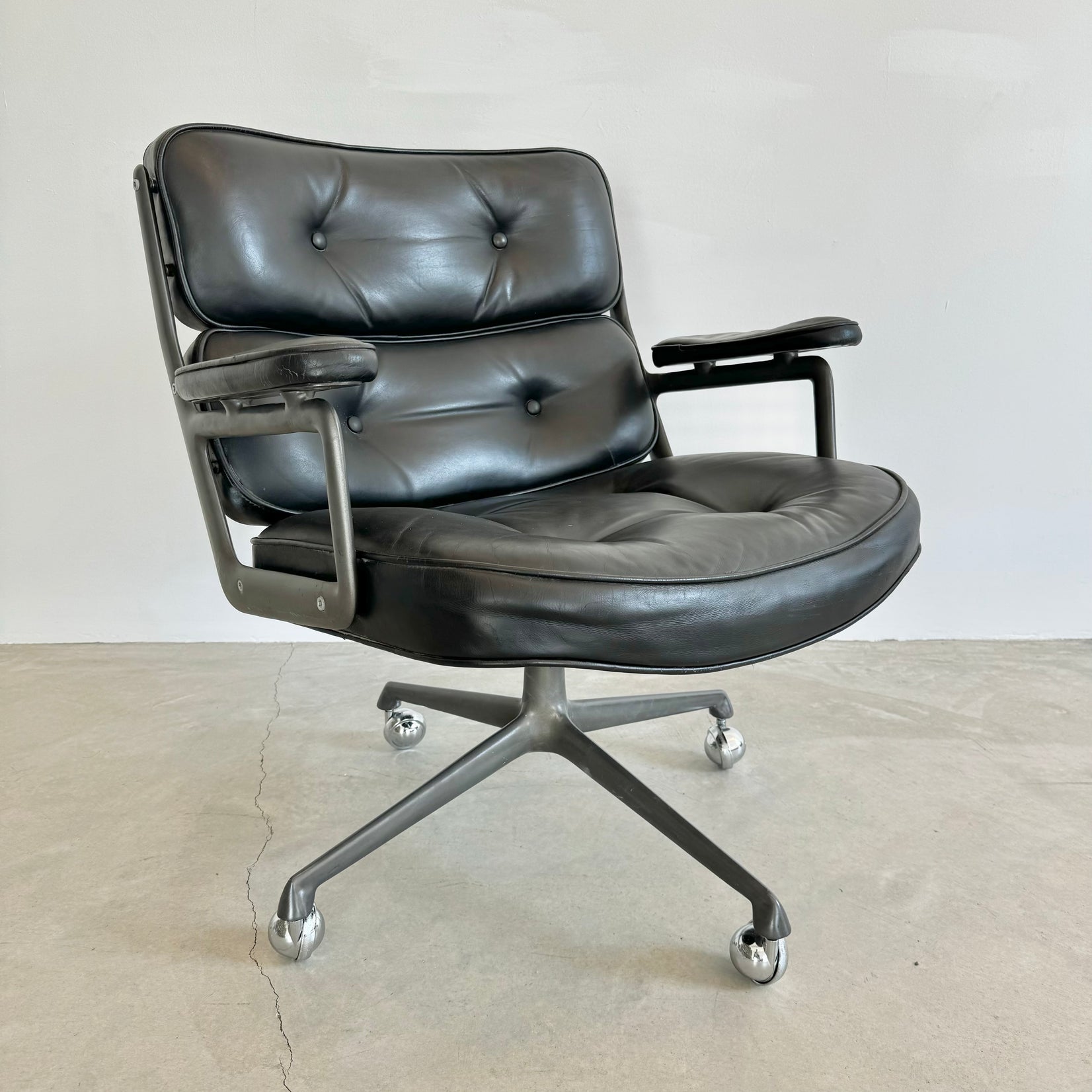 Eames Time Life Lobby Lounge Chair in Black Leather for Herman Miller