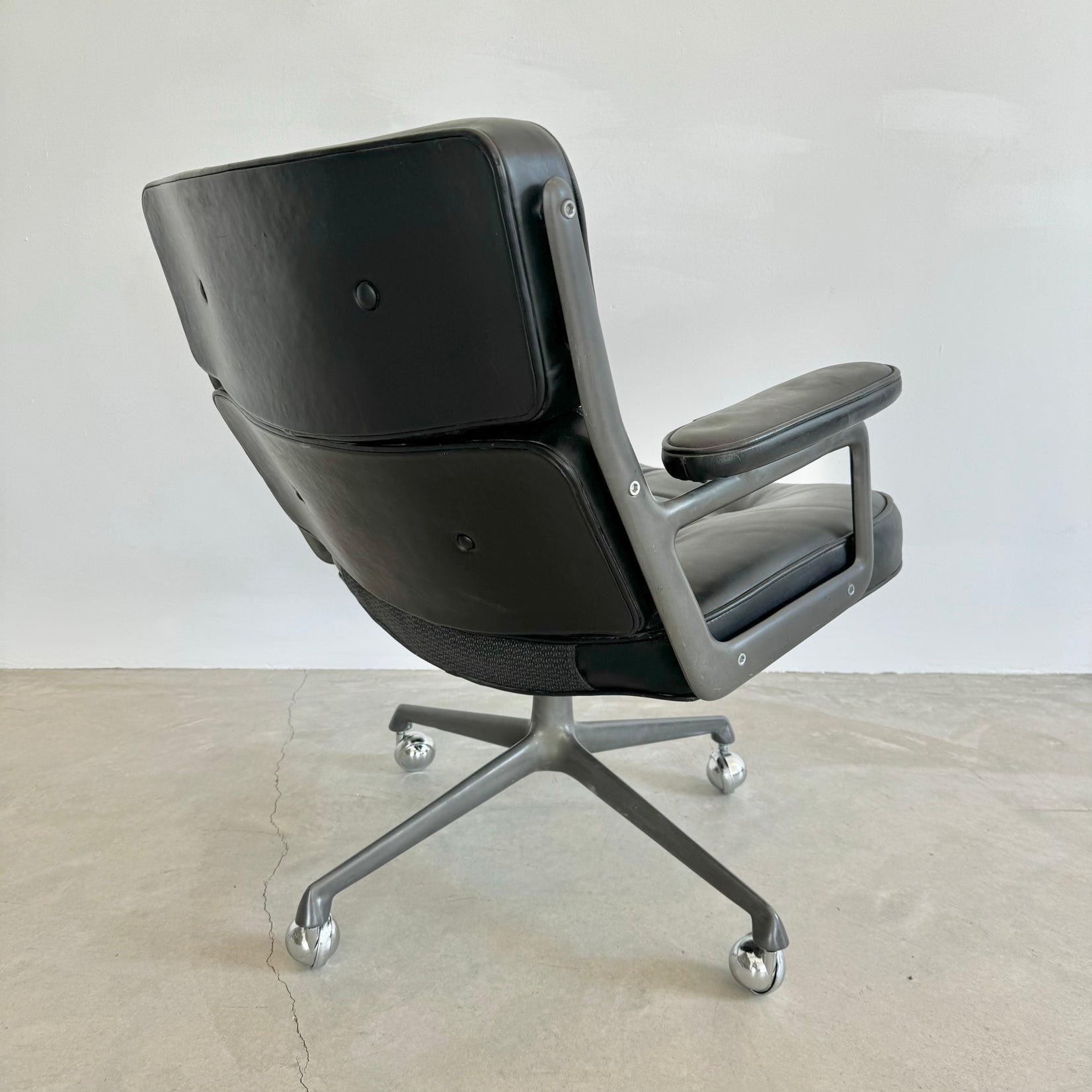 Eames Time Life Lobby Lounge Chair in Black Leather for Herman Miller