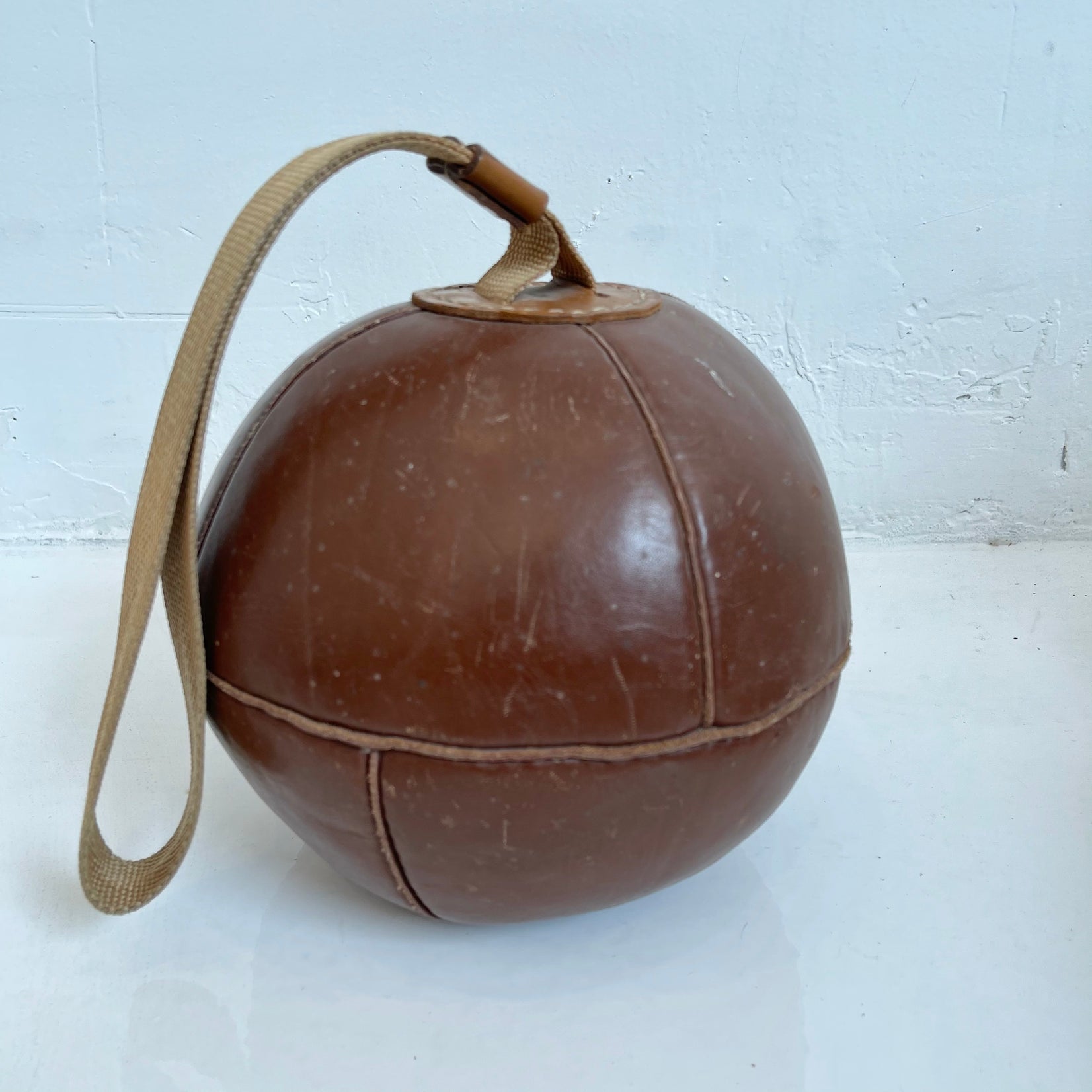 Belgian Leather Ball Weight