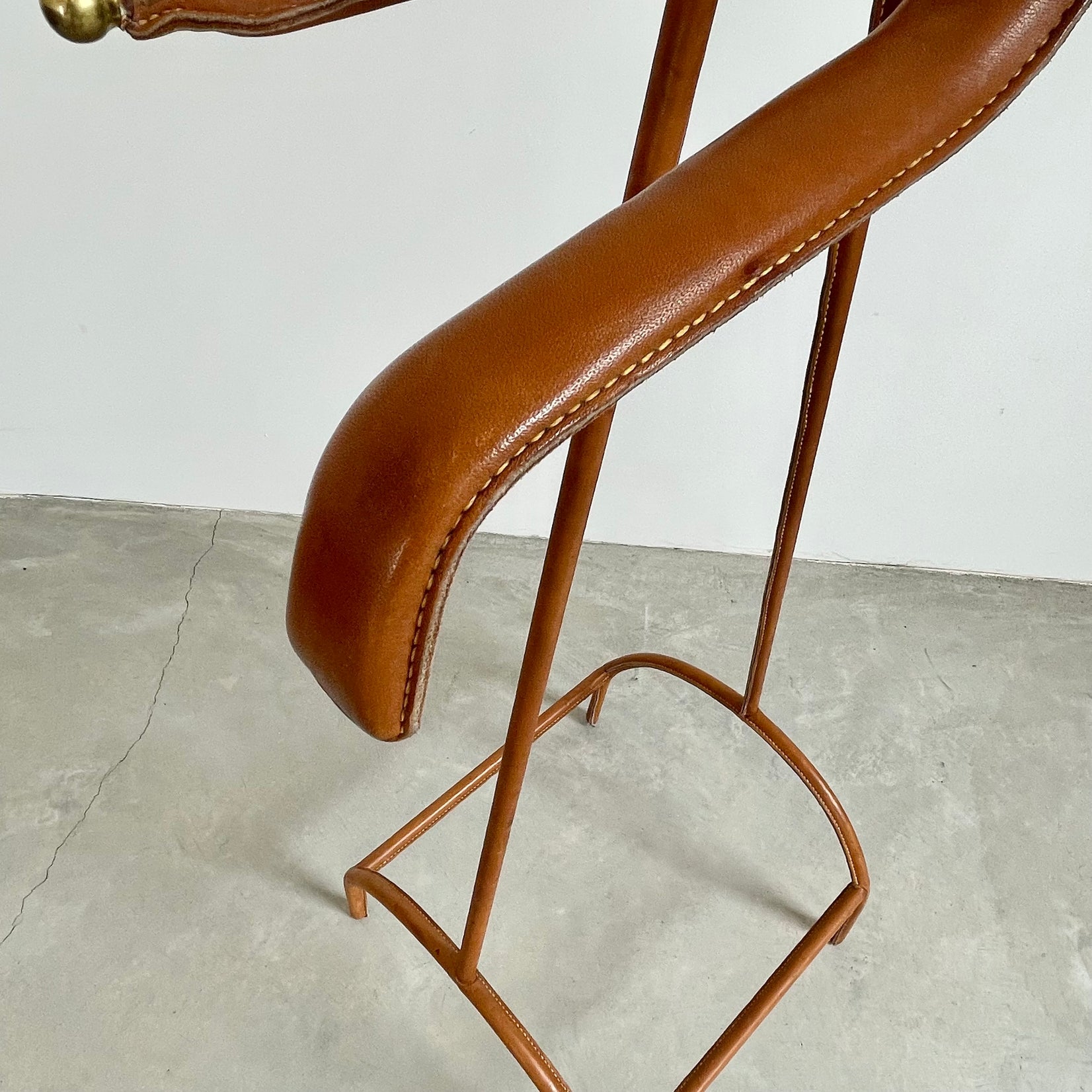 Jacques Adnet Saddle Leather and Brass Valet, 1950s