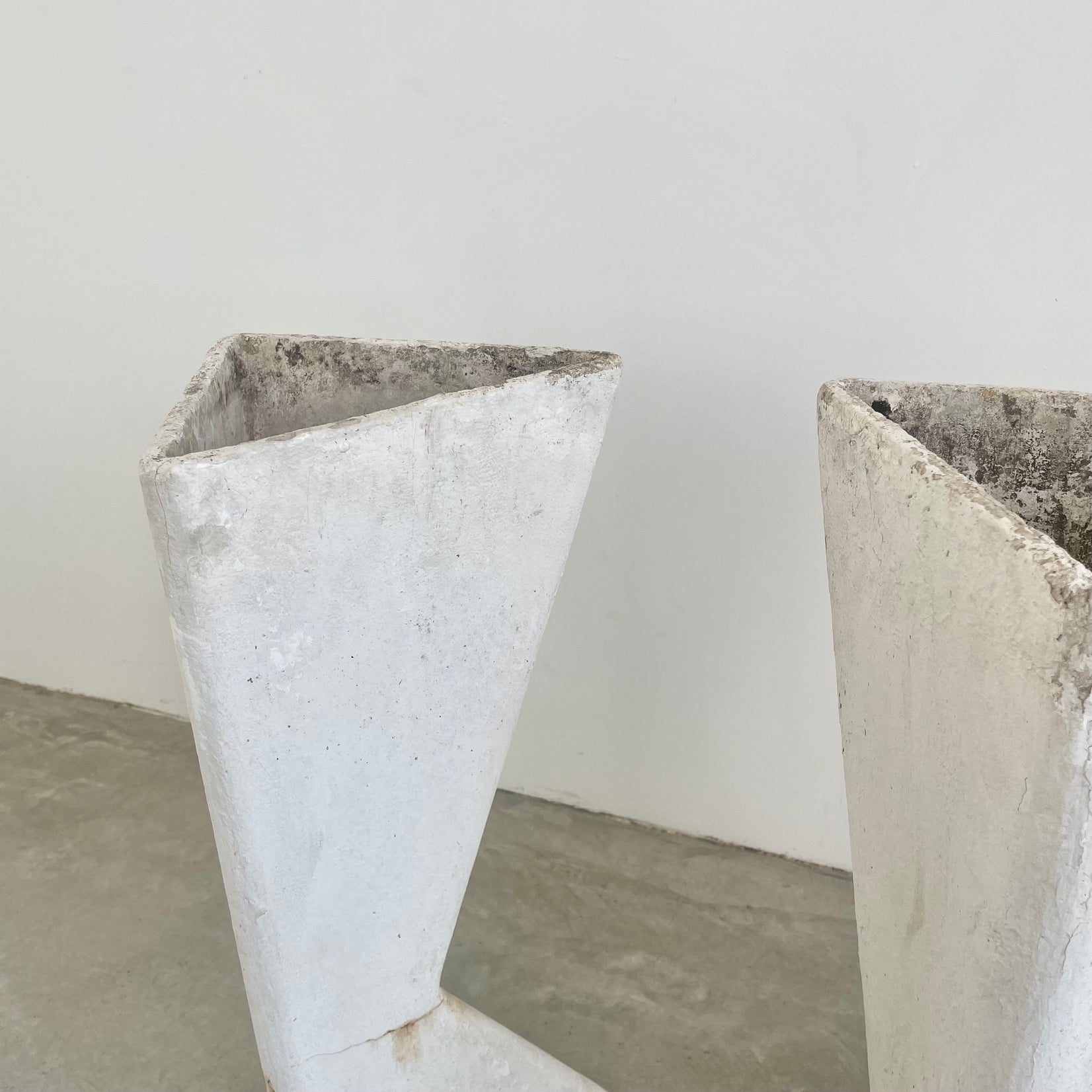 Set of 3 Sculptural Triangular Planters