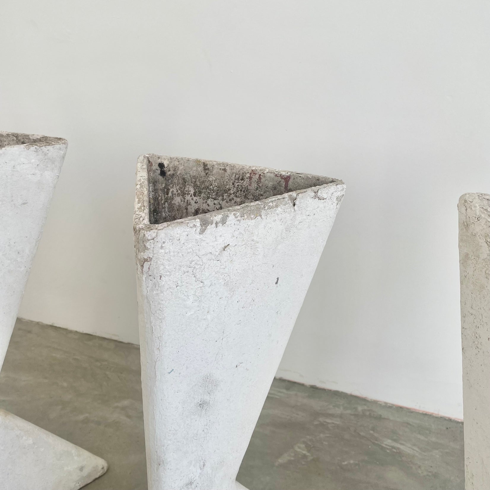 Set of 3 Willy Guhl Sculptural Triangular Planters, 1960s