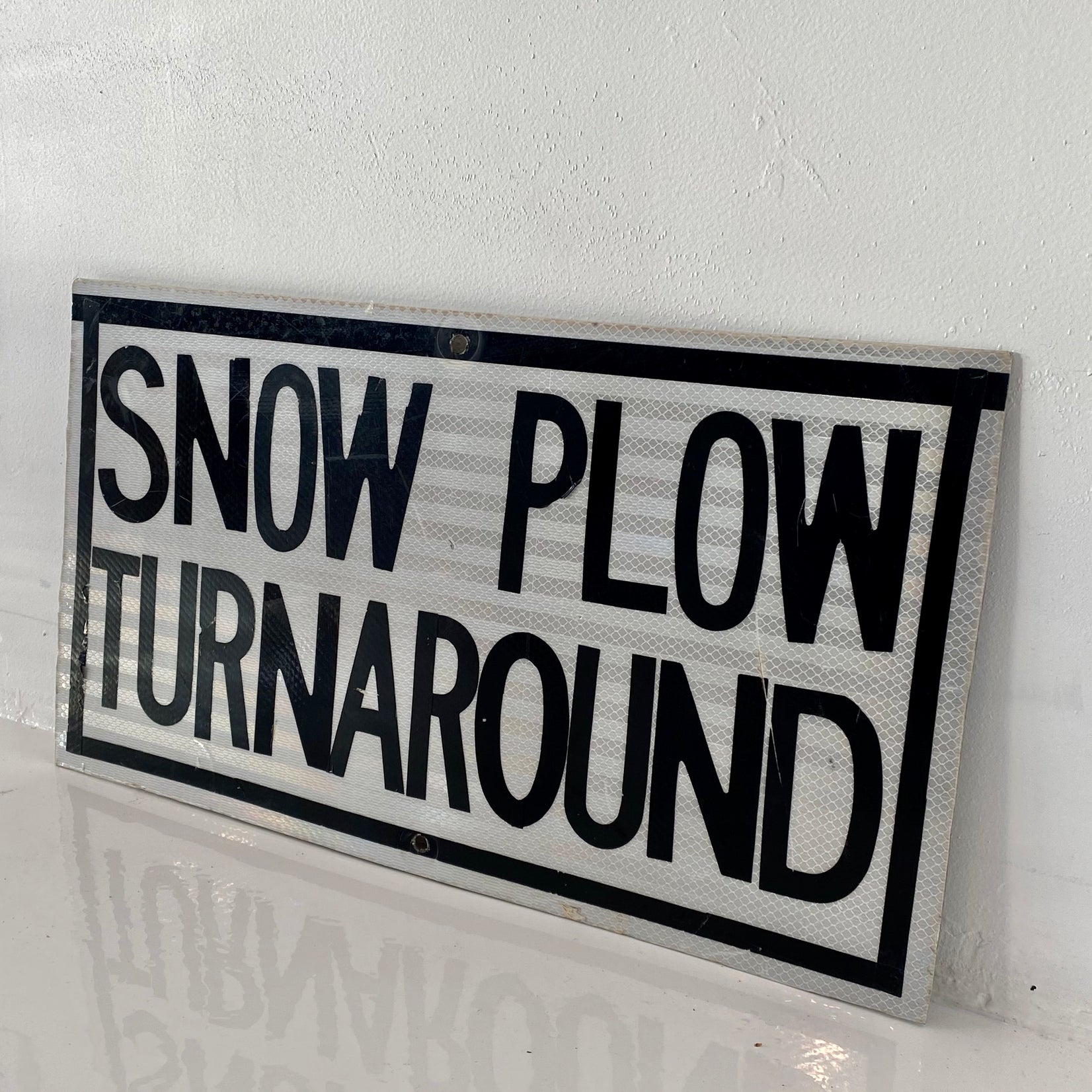 Snow Plow Turnaround Sign