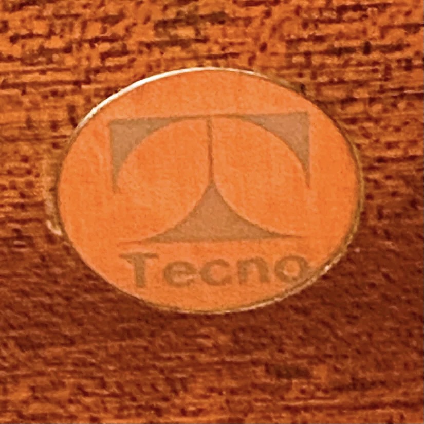 Boomerang Desk for Tecno Milano