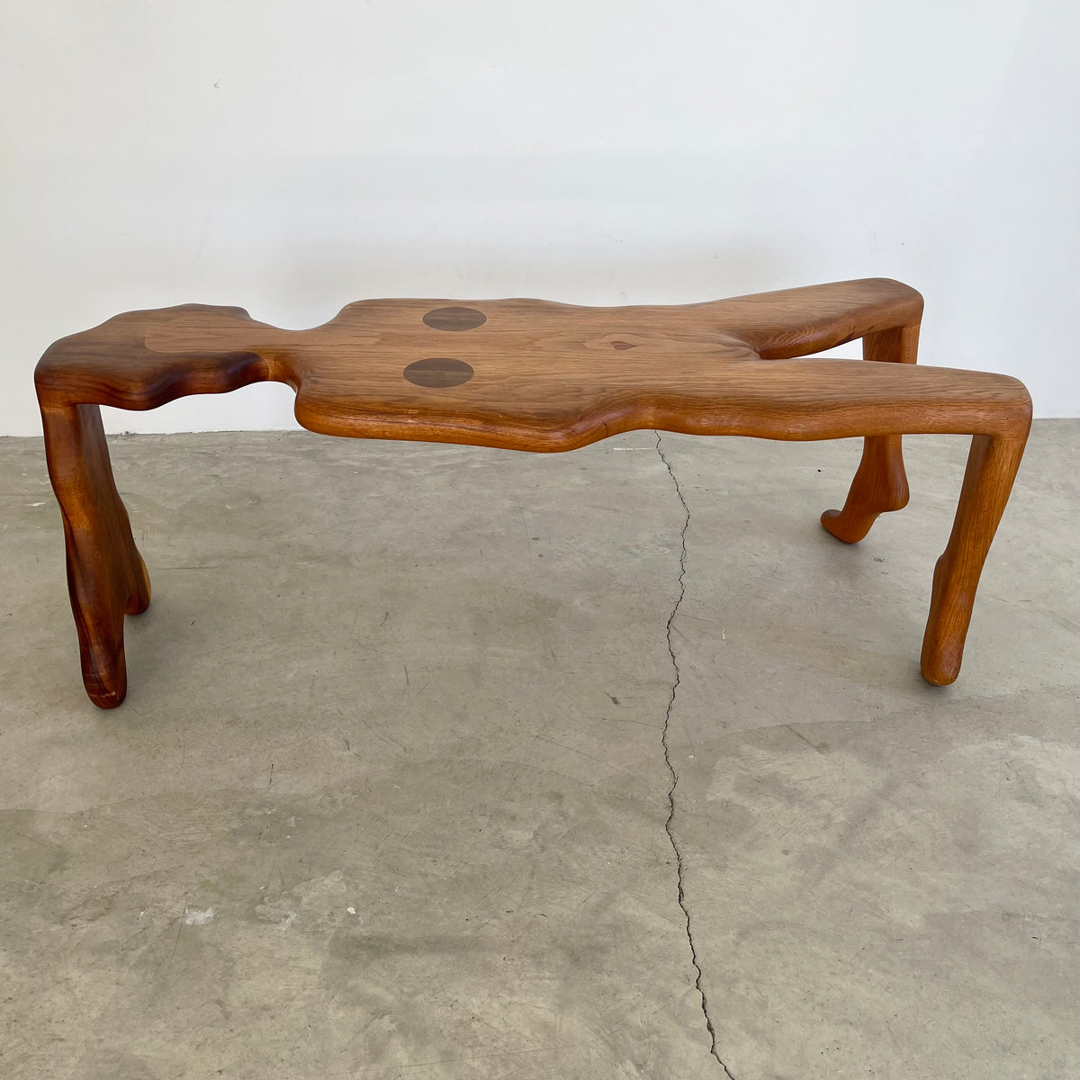 "Lady Table"