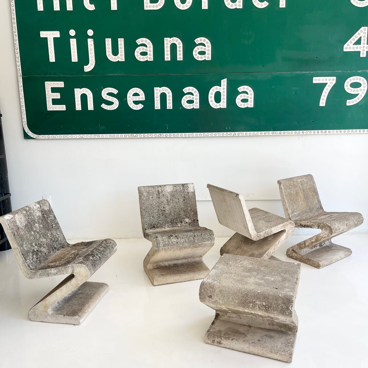 Sculptural Concrete Zig Zag Chairs and Table