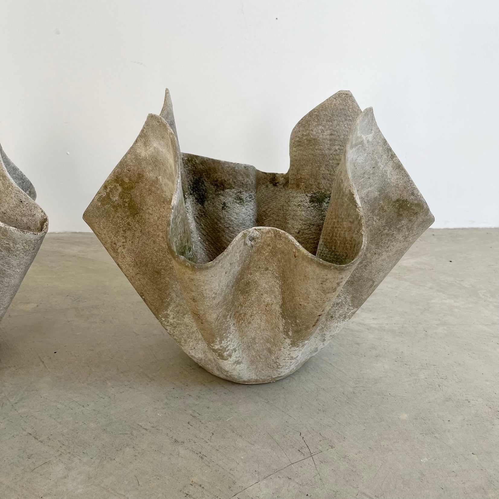 Willy Guhl Petite Handkerchief Planter, 1960s Switzerland