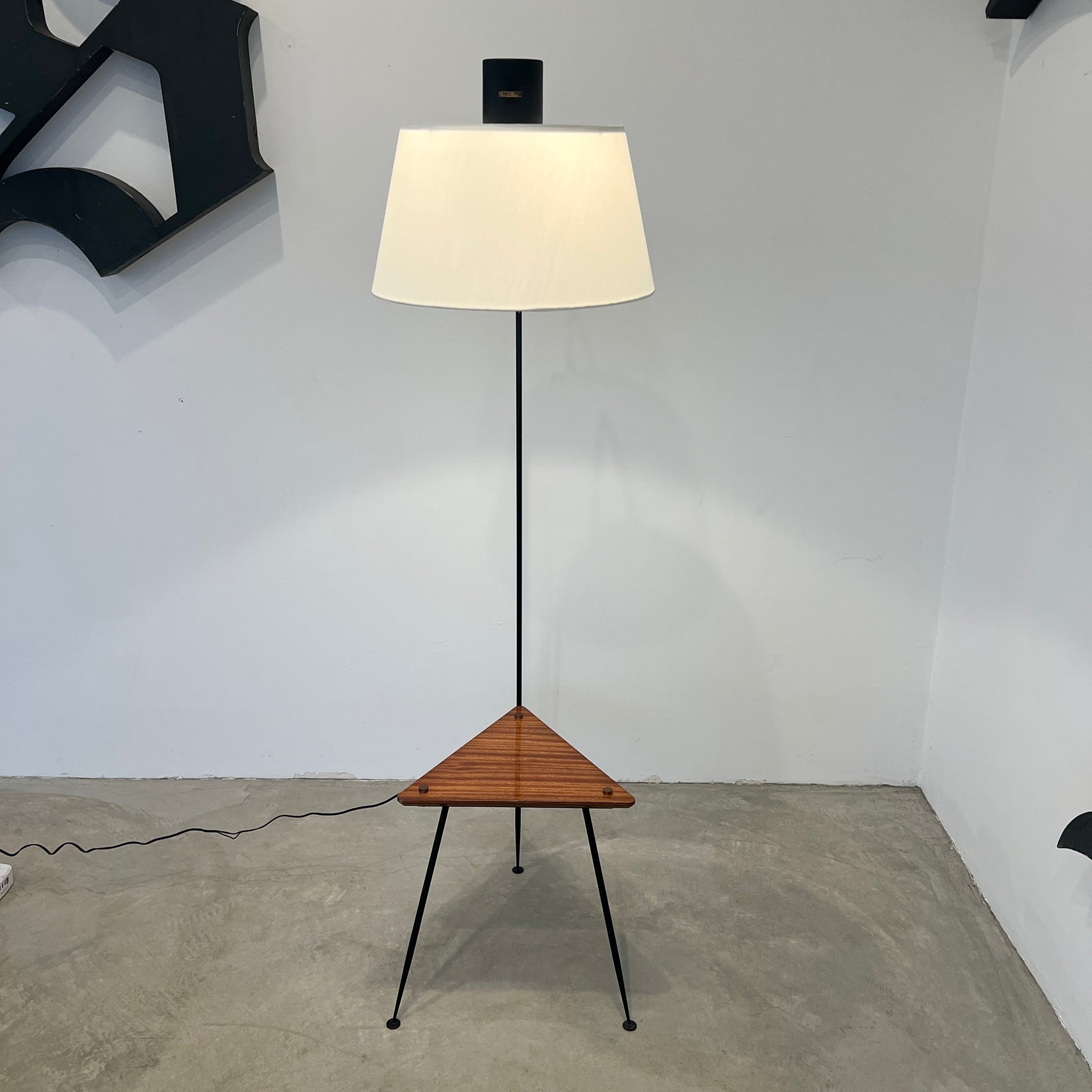 Floor Lamp with Triangular Side Table