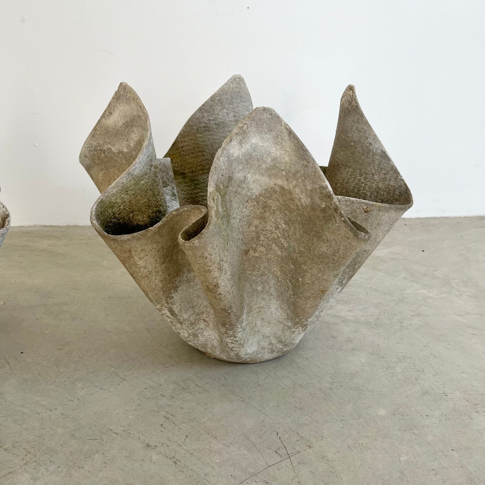Willy Guhl Petite Handkerchief Planter, 1960s Switzerland