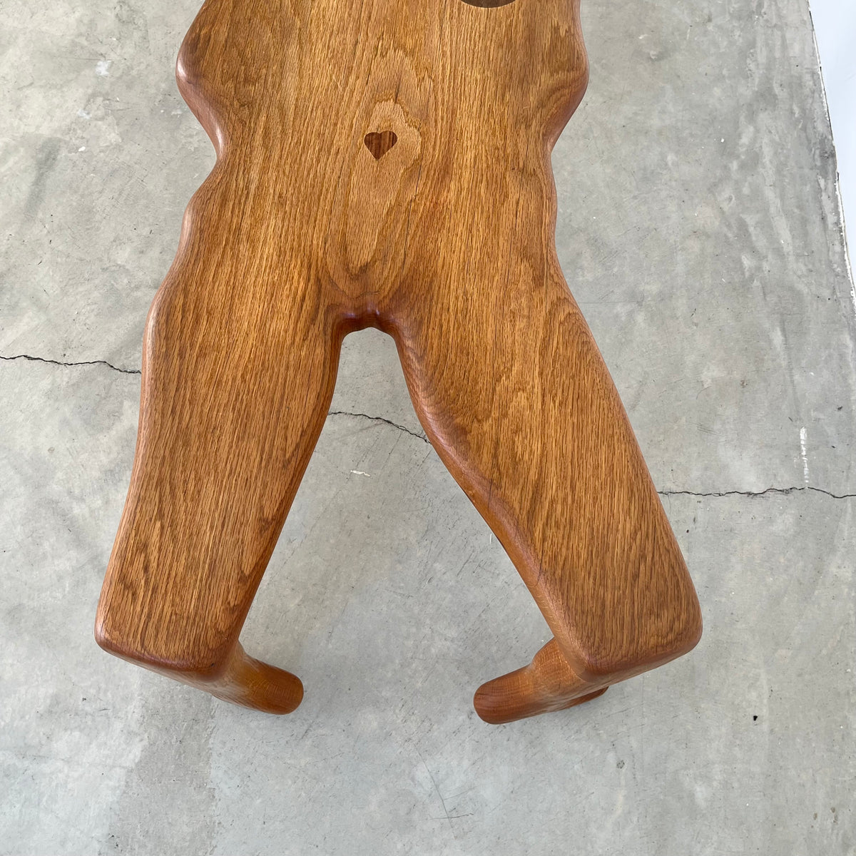 "Lady Table"