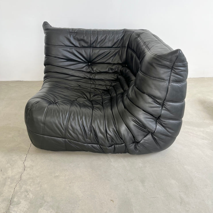 Black Leather Corner Togo Seat