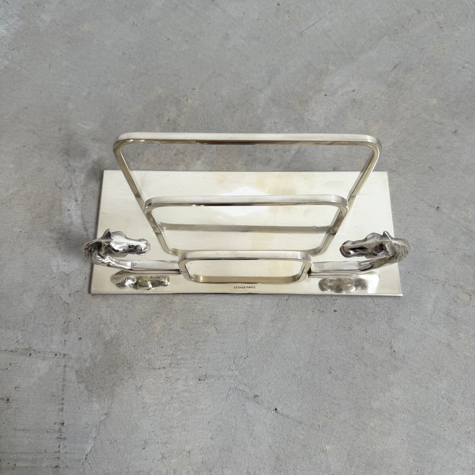Hermes Mail Holder