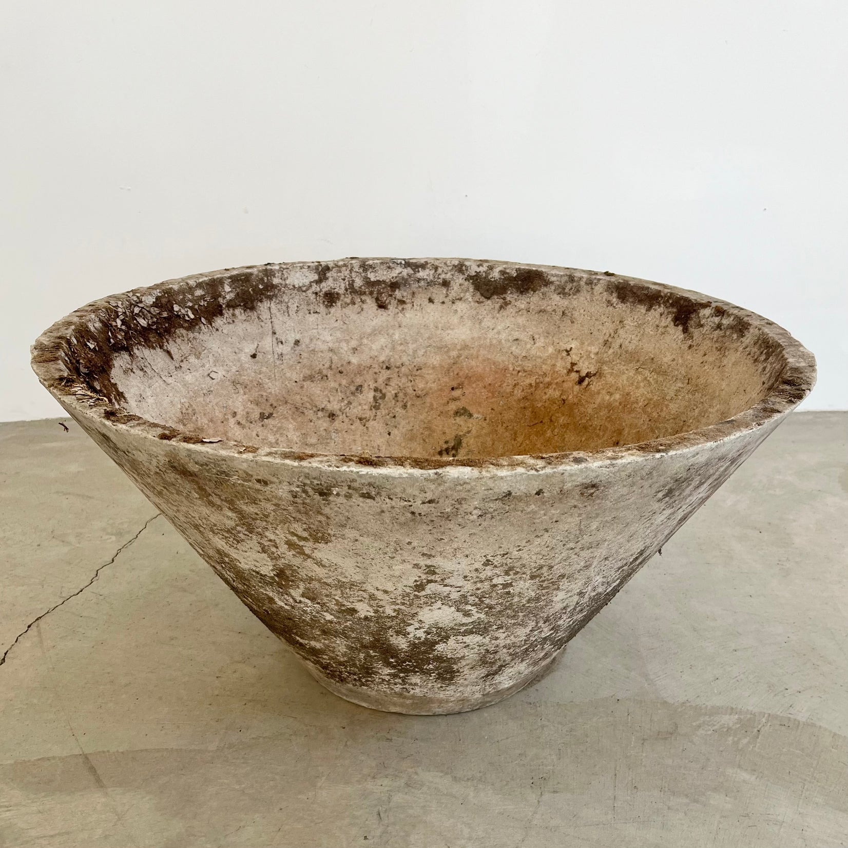 Willy Guhl Concrete Cone Flower Pot, 1960s Switzerland