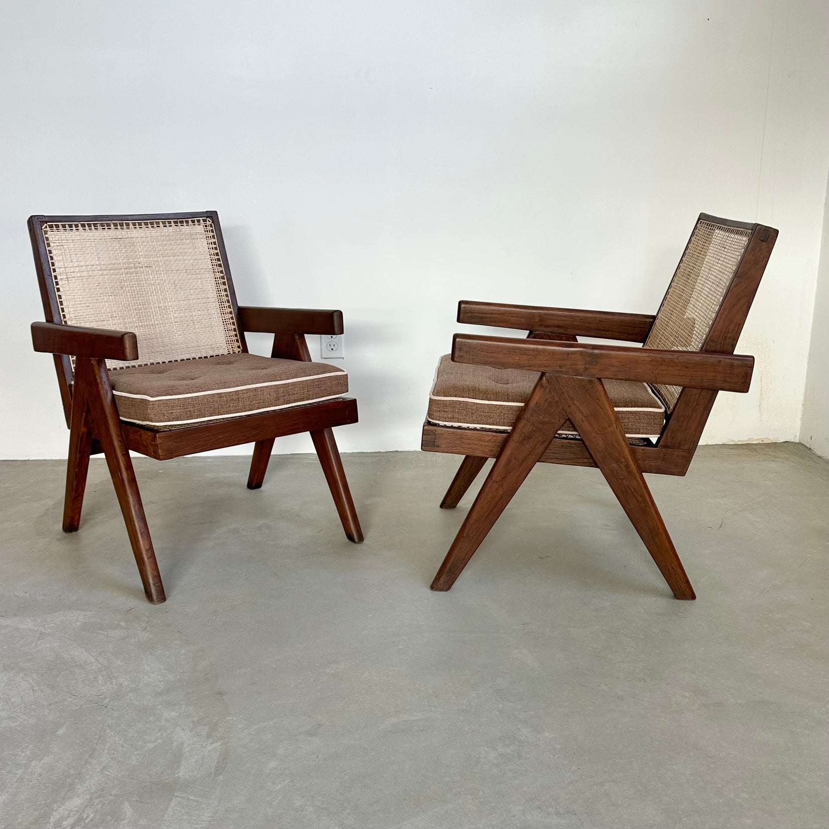 Pair of Pierre Jeanneret Easy Chairs, 1950s Chandigargh