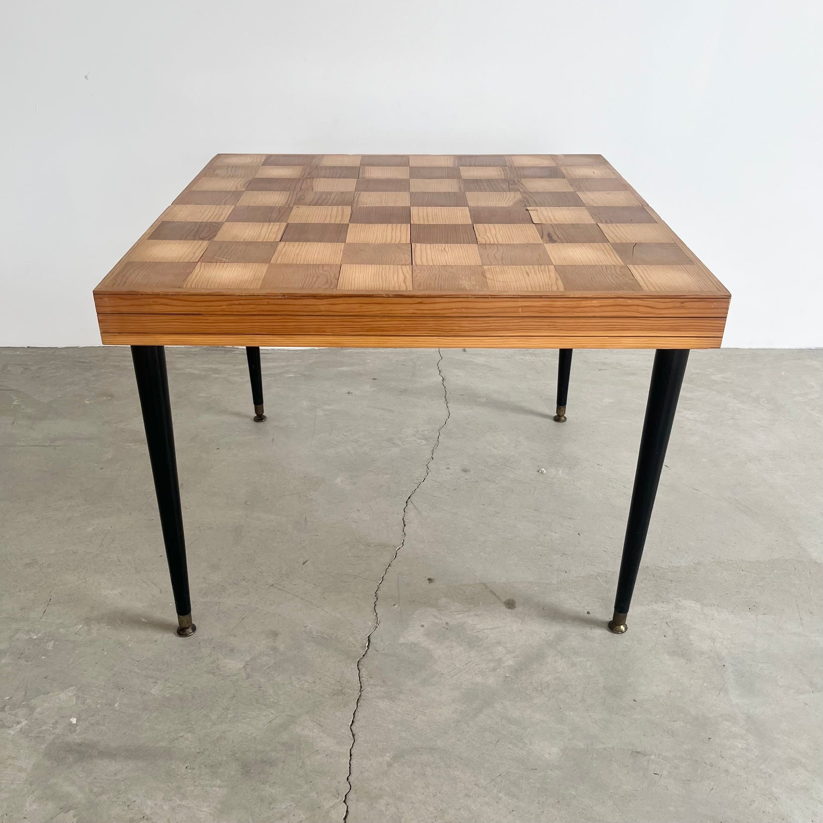 Folding Chess / Checkers Table