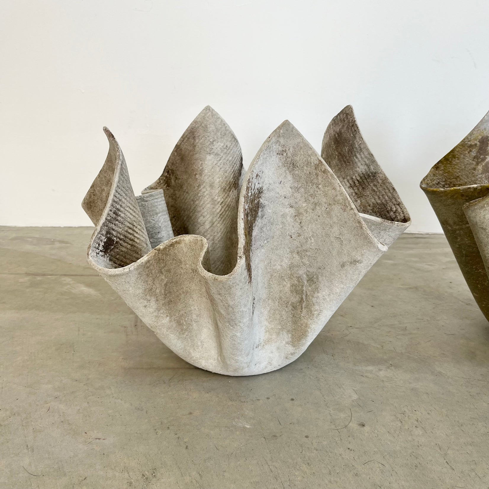 Willy Guhl Petite Handkerchief Planter, 1960s Switzerland