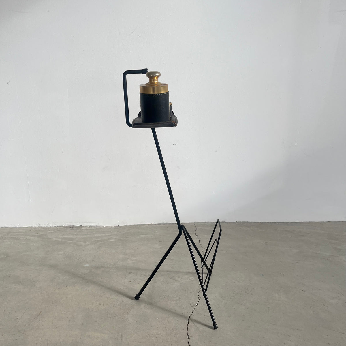 Smoking Stand
