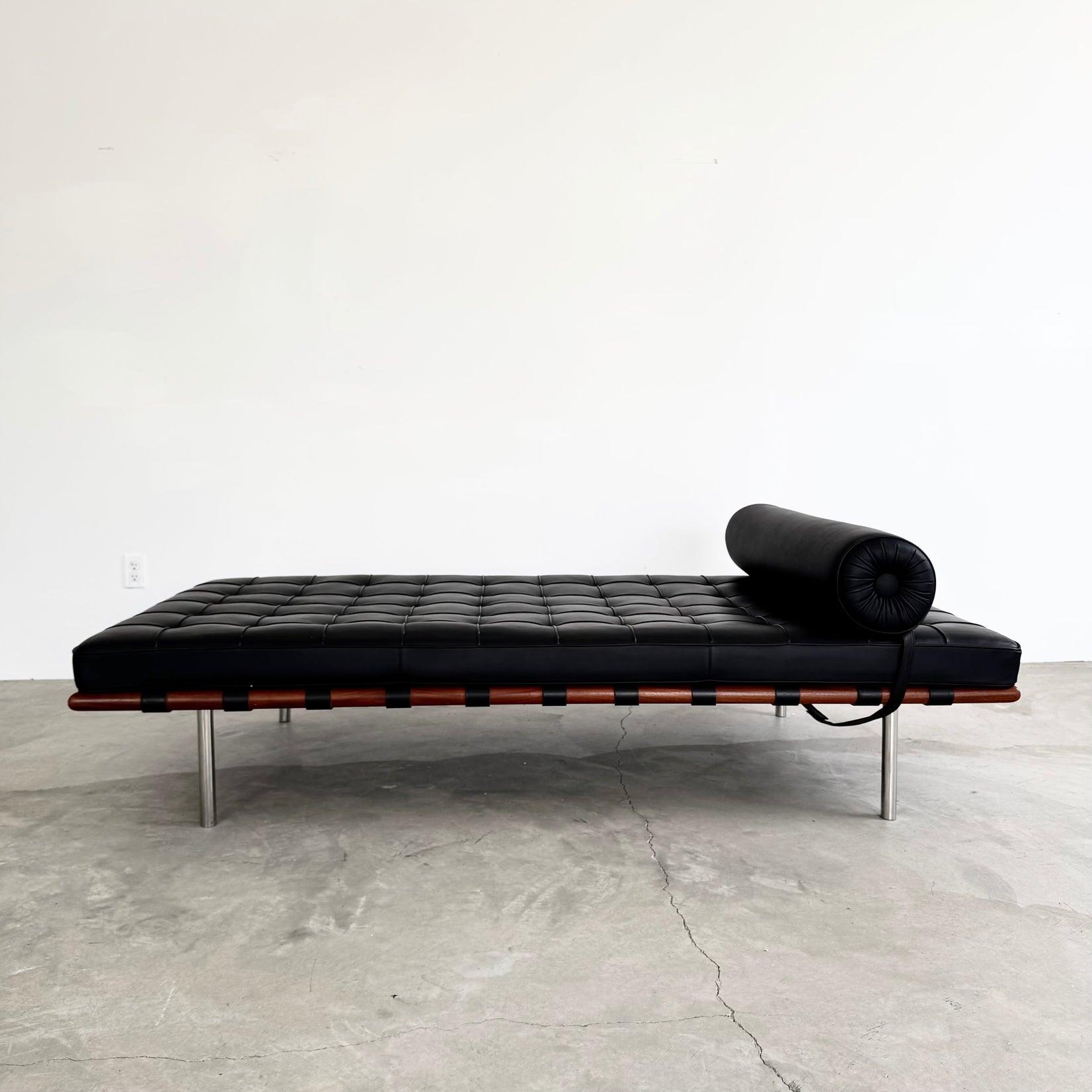 Barcelona Daybed