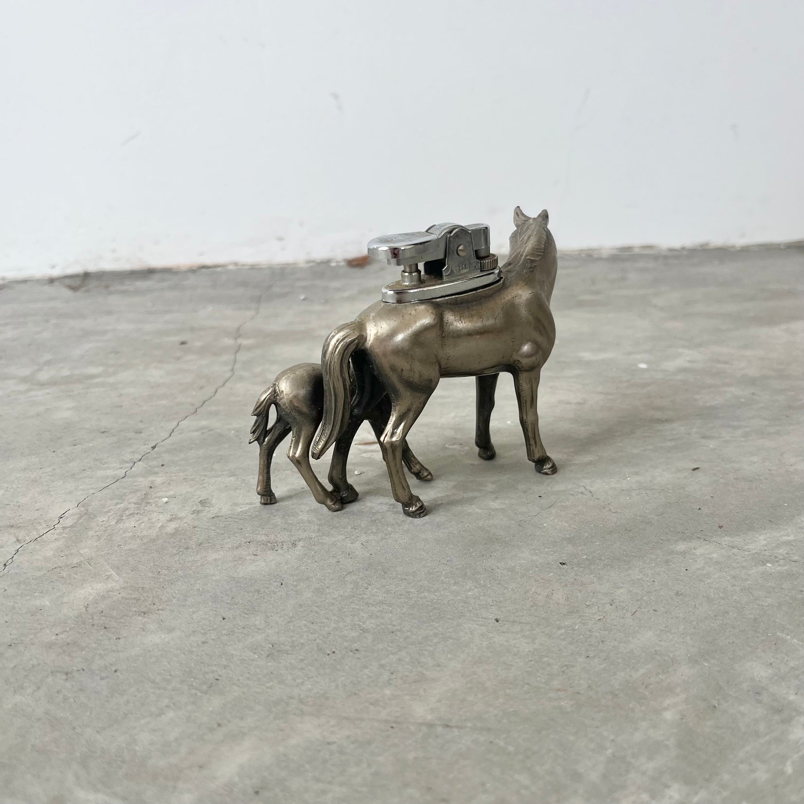 Horse Table Lighter