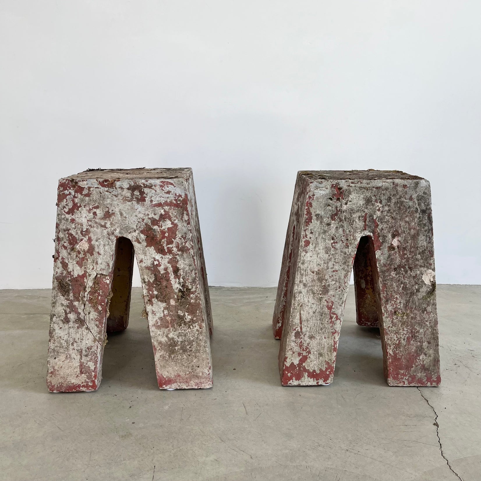 Pair of Sculptural Concrete Stools or Side Tables, 1960s France