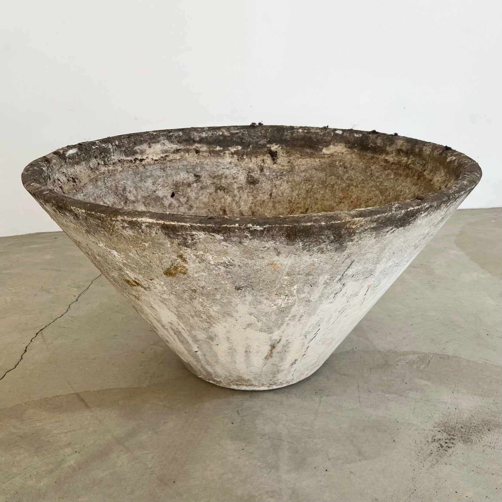 Willy Guhl Concrete Cone Flower Pot, 1960s Switzerland