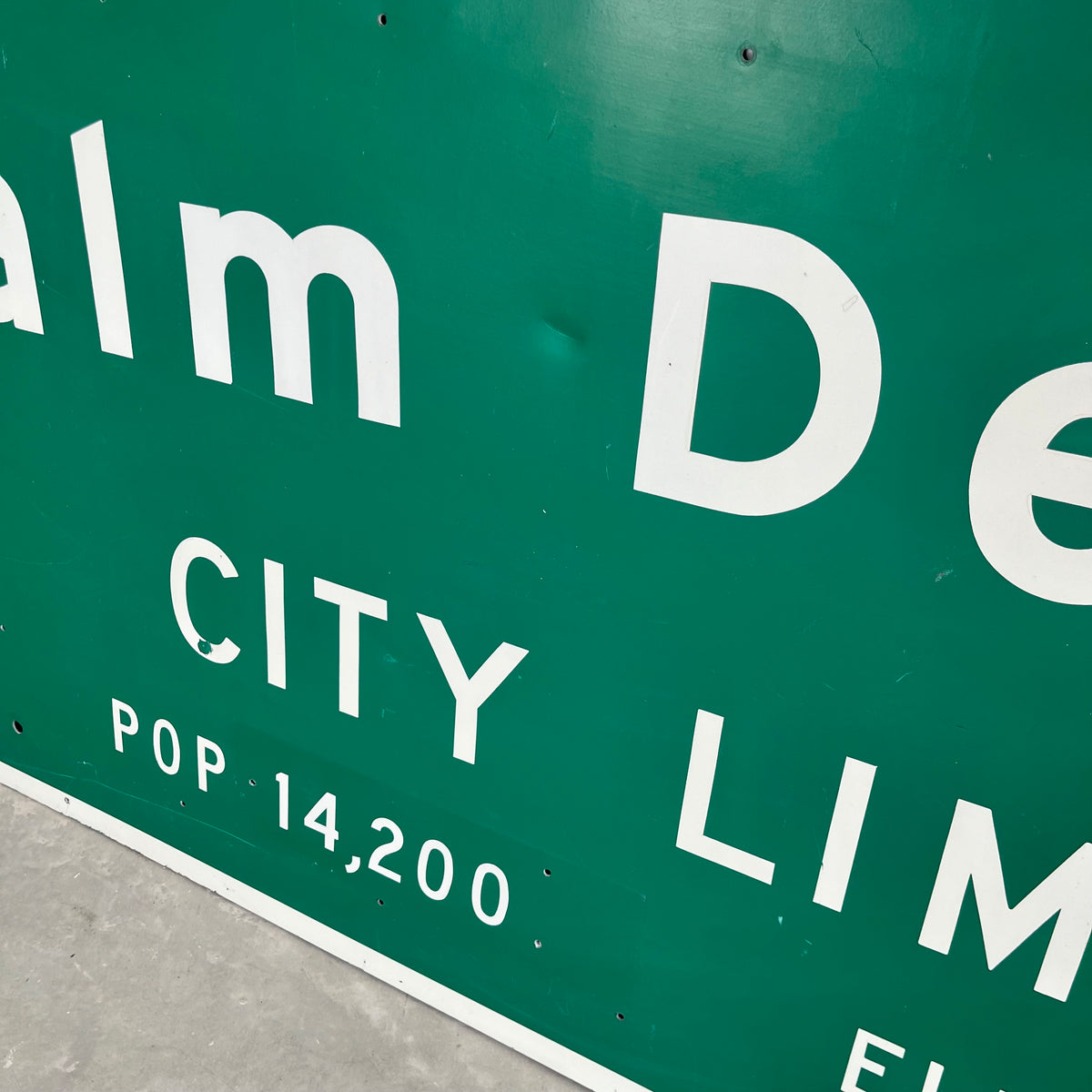 Palm Desert City Limit Highway Sign