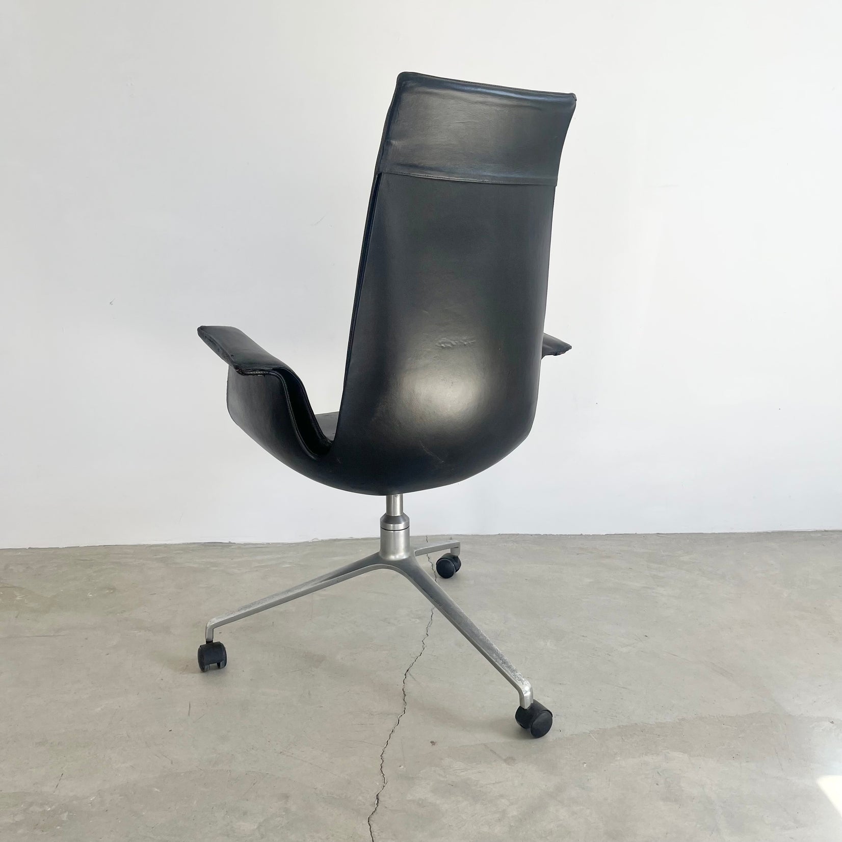 Fabricius Kastholm Leather 'Bird' Chairs