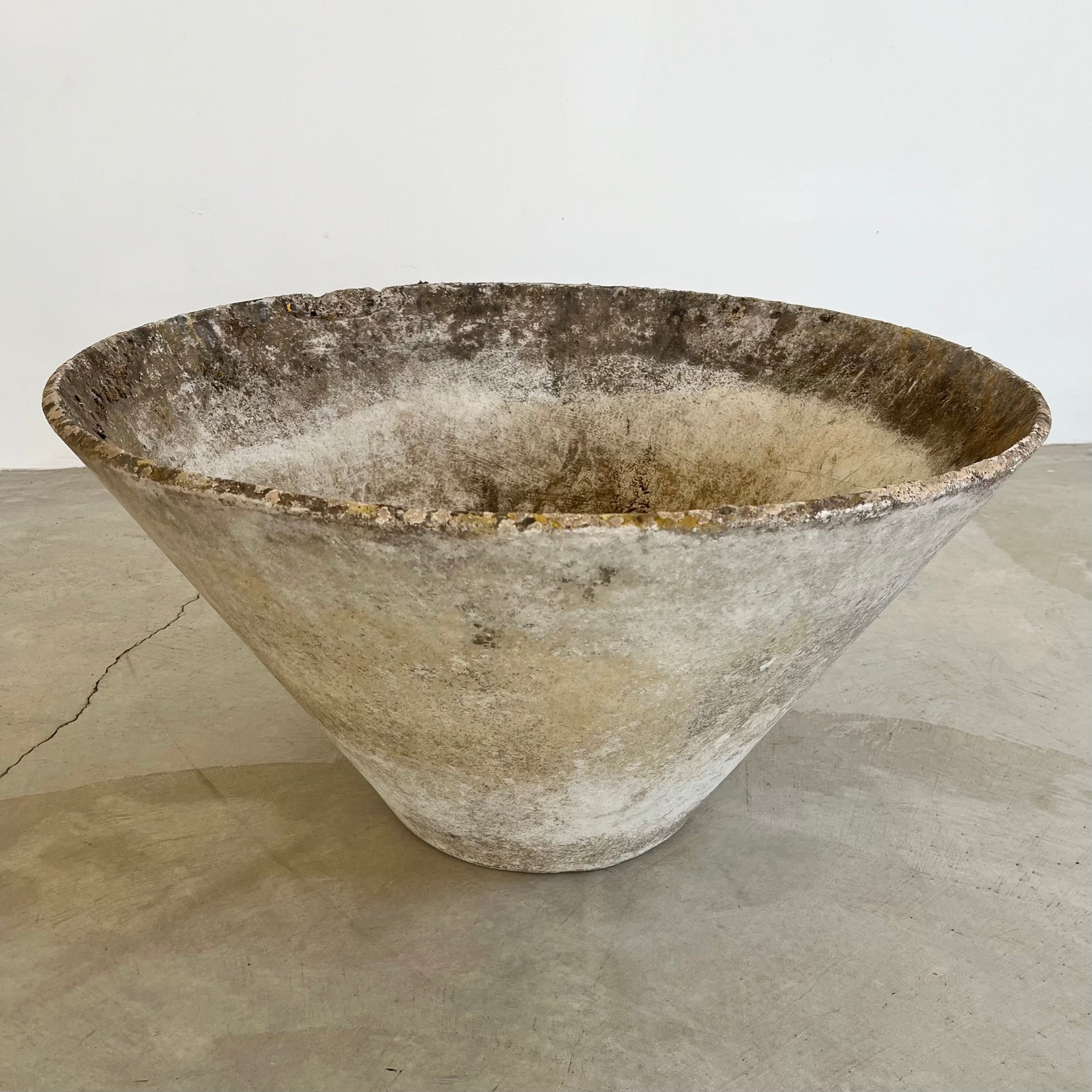 Willy Guhl Concrete Cone Flower Pot, 1960s Switzerland