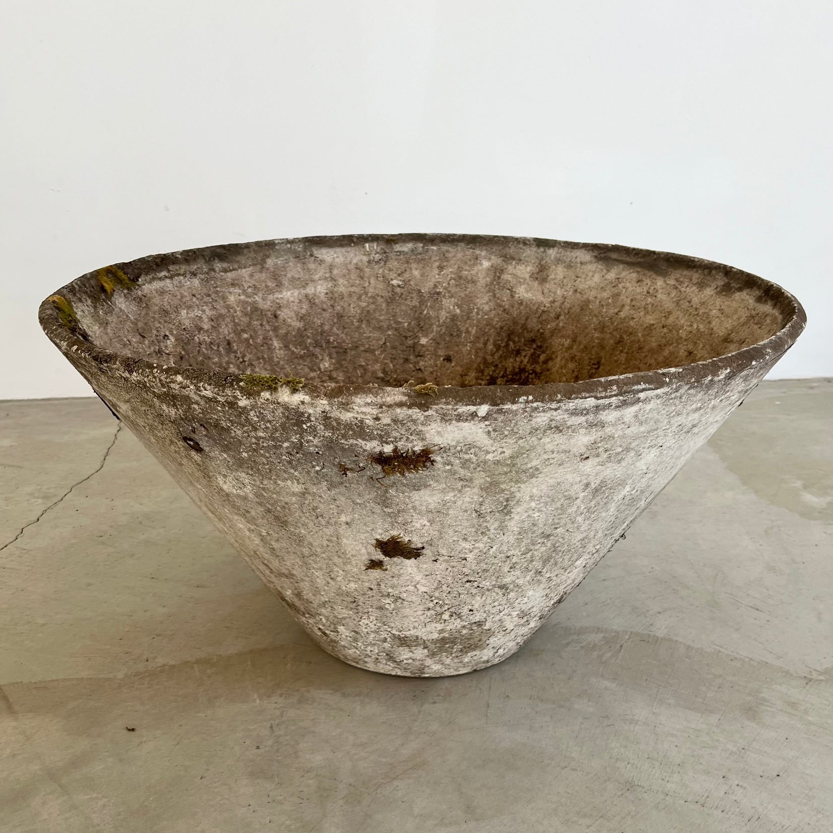 Willy Guhl Concrete Cone Flower Pot, 1960s Switzerland