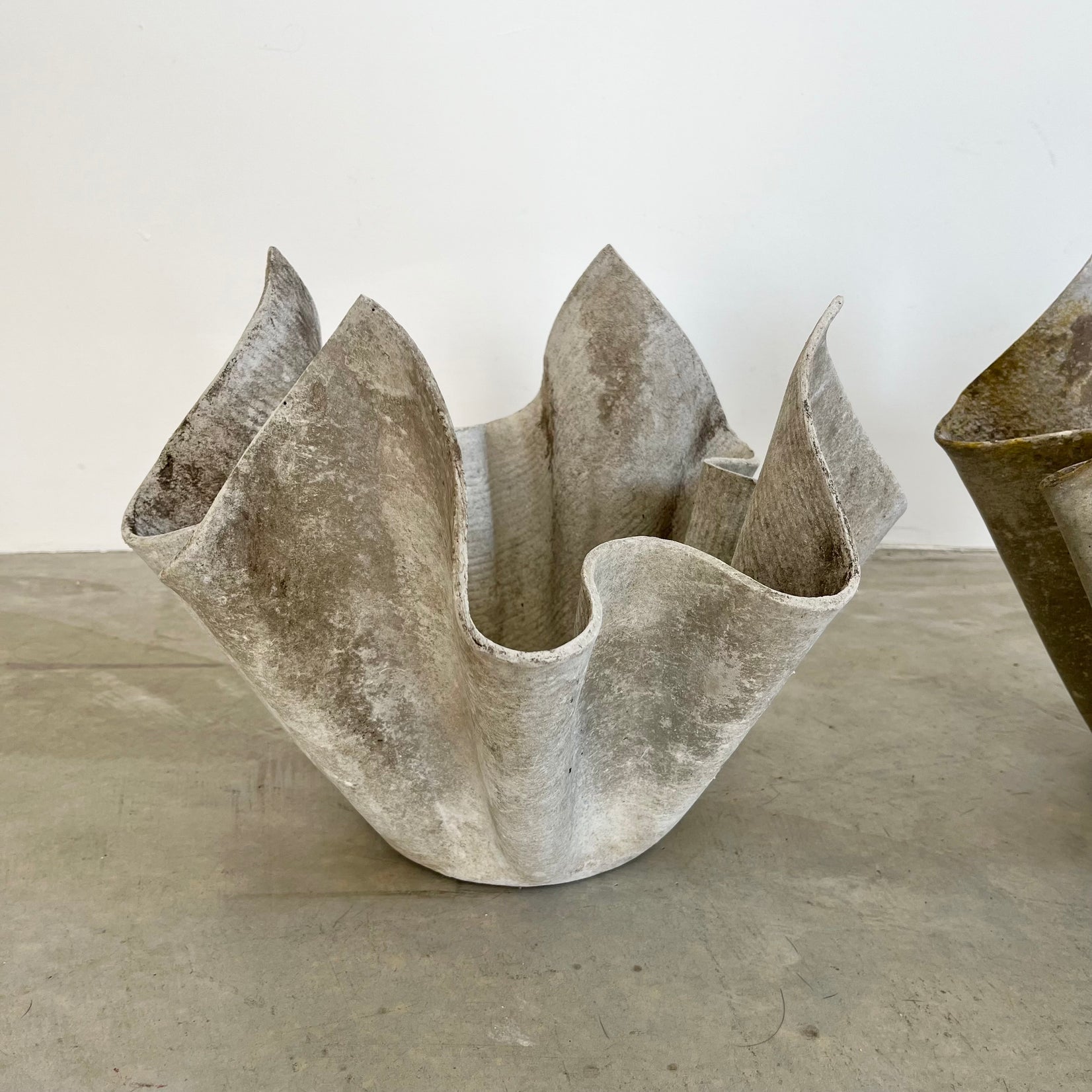 Willy Guhl Petite Handkerchief Planter, 1960s Switzerland