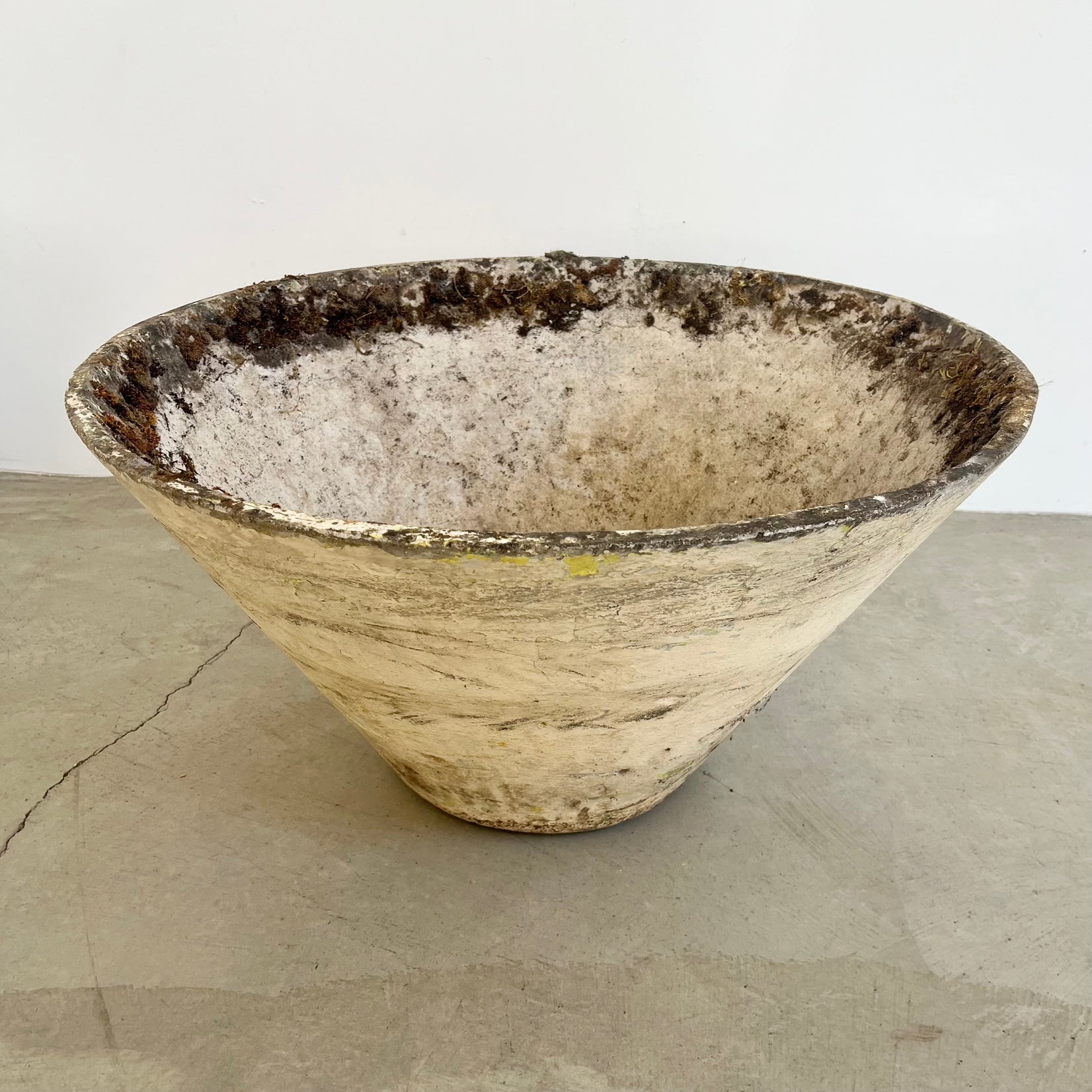 Willy Guhl Concrete Cone Flower Pot, 1960s Switzerland