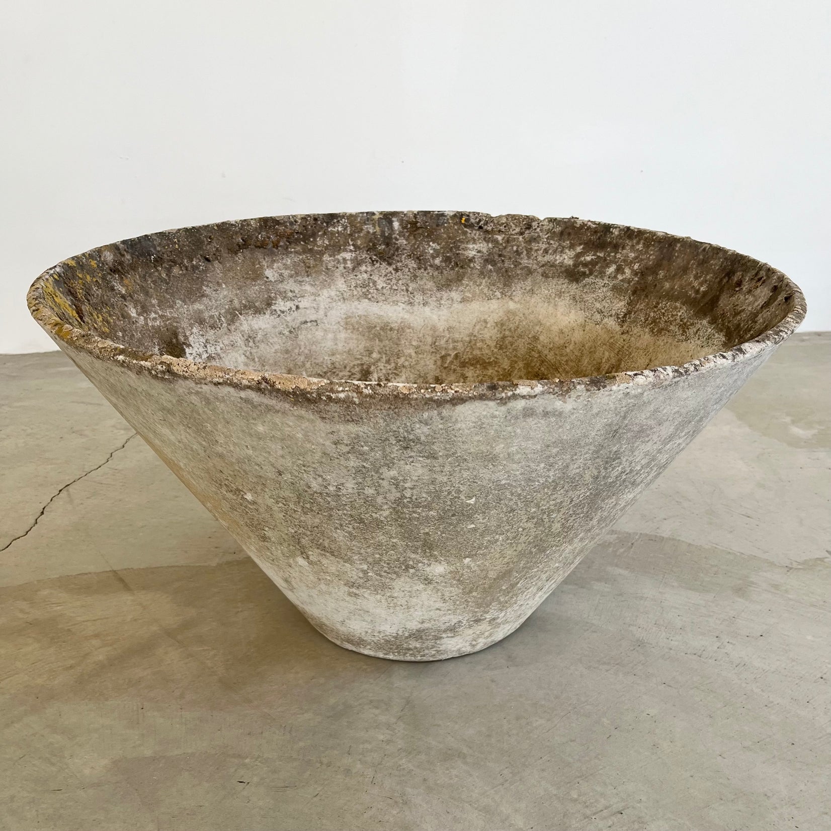 Willy Guhl Concrete Cone Flower Pot, 1960s Switzerland