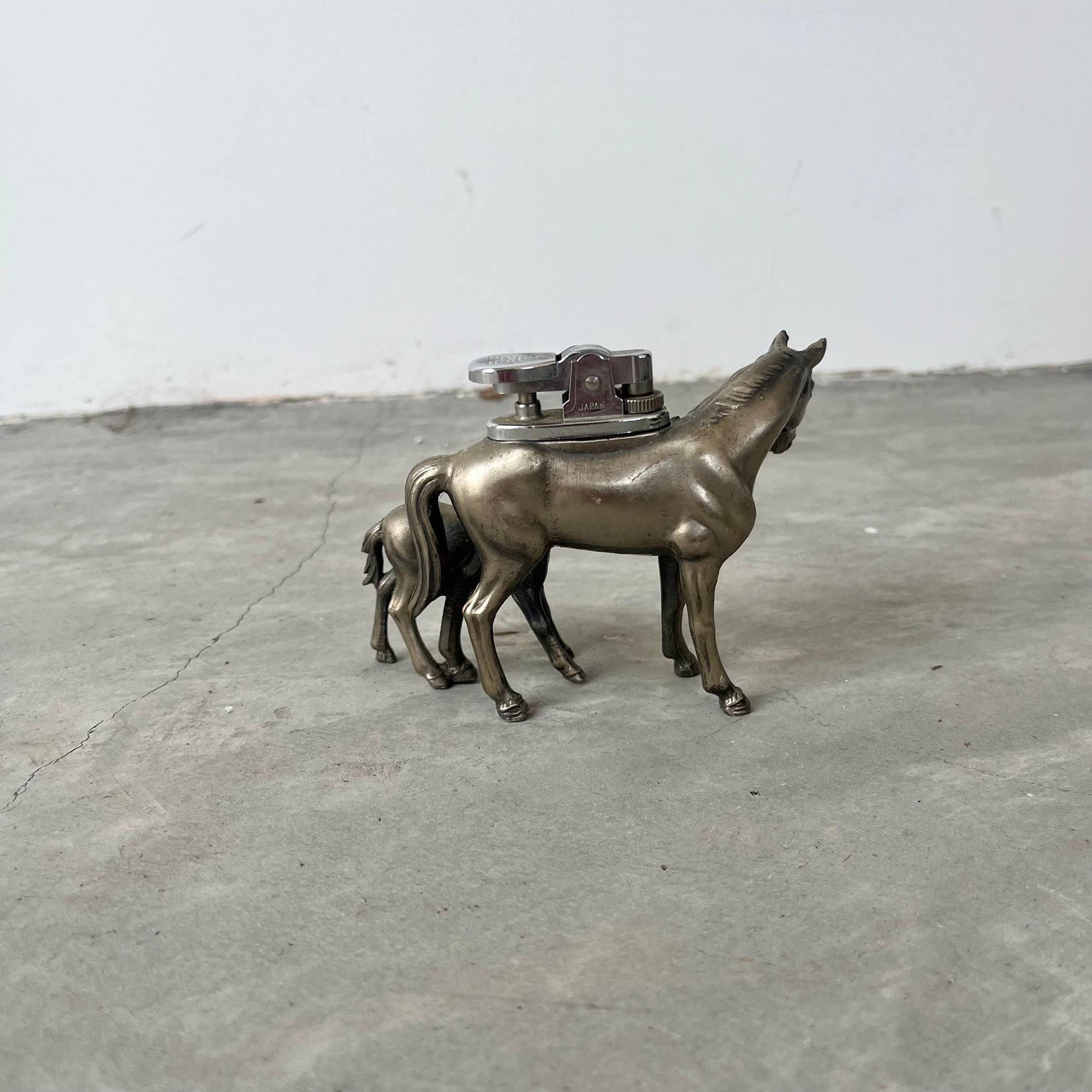Horse Table Lighter