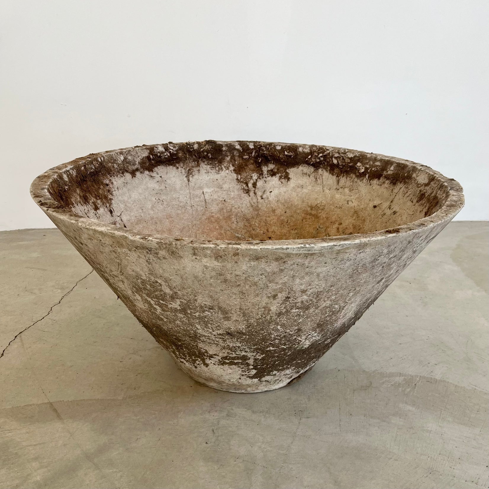 Willy Guhl Concrete Cone Flower Pot, 1960s Switzerland