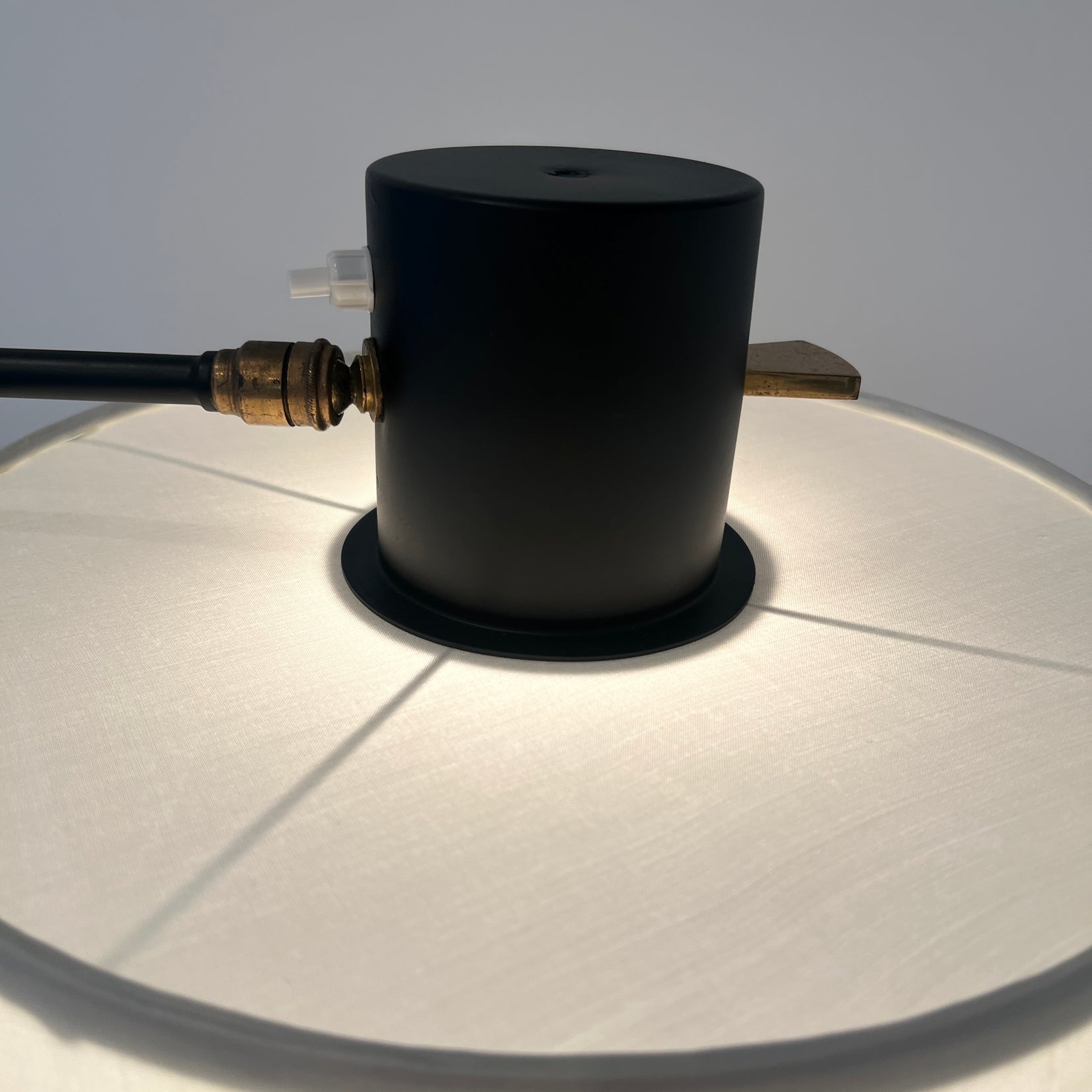 Floor Lamp with Triangular Side Table