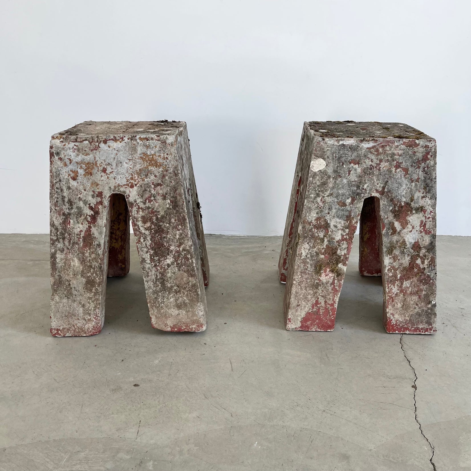 Pair of Sculptural Concrete Stools or Side Tables, 1960s France
