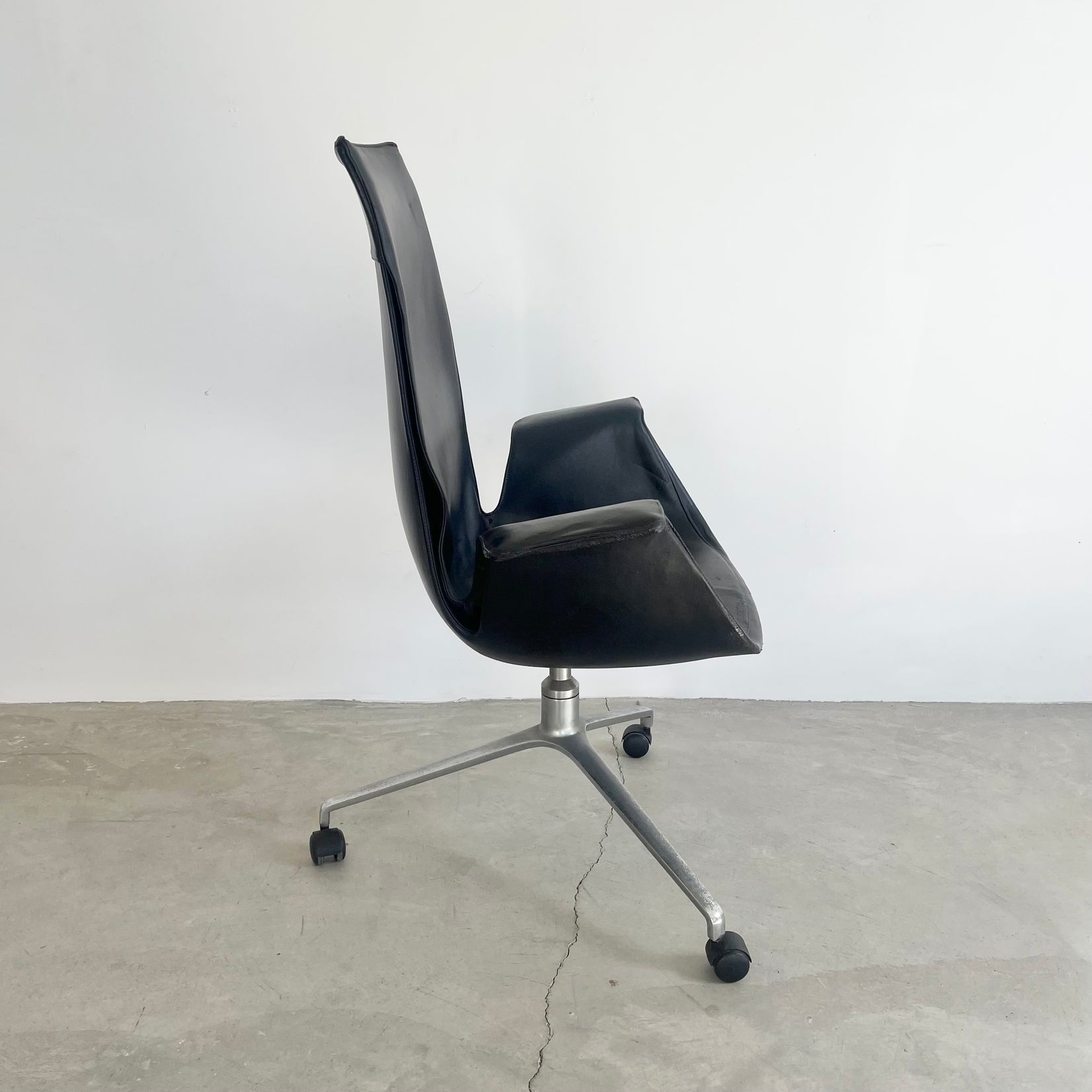 Fabricius Kastholm Leather 'Bird' Chairs