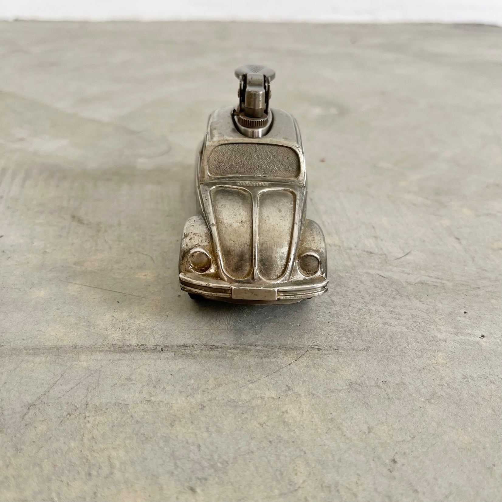 Volkswagen Beetle Table Lighter
