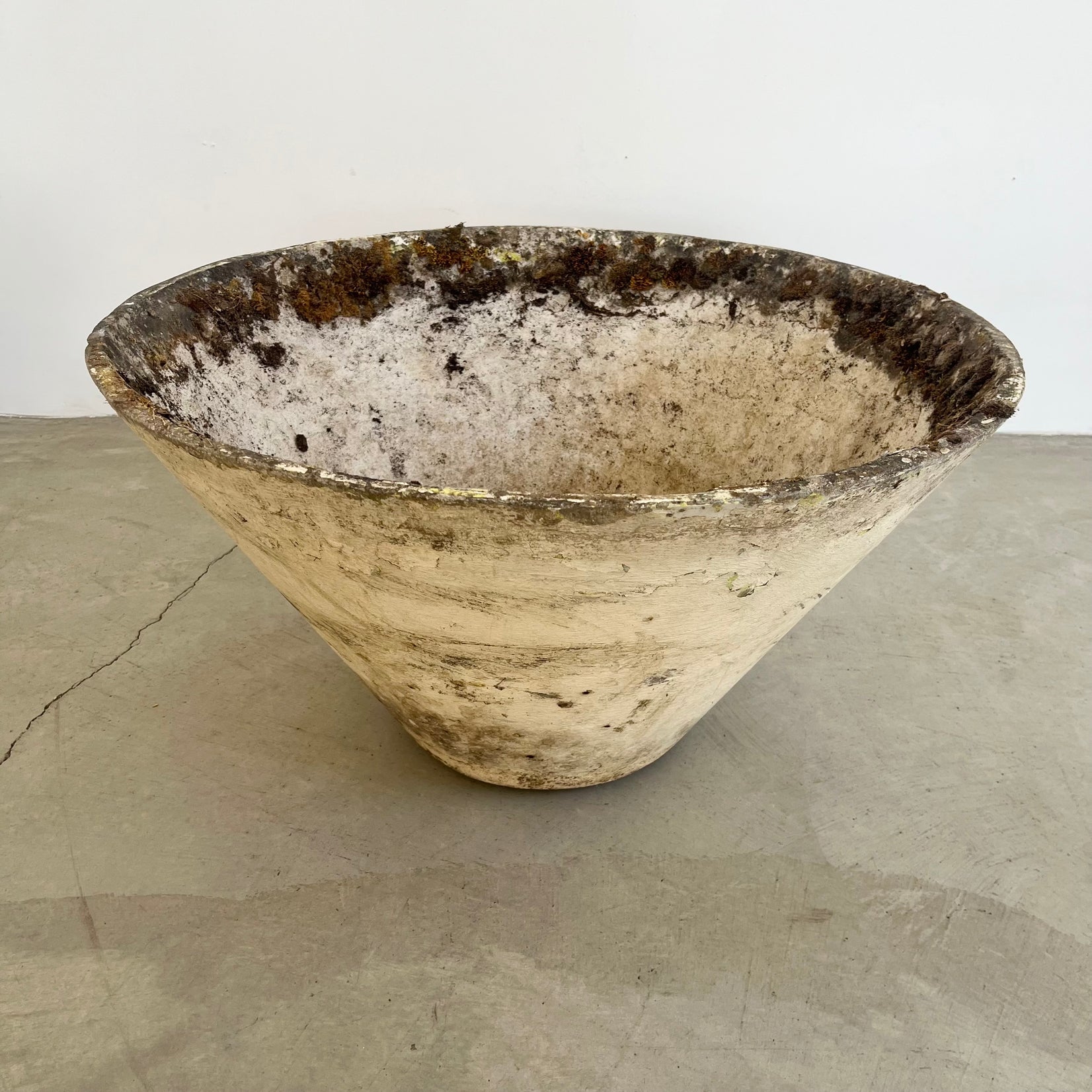 Willy Guhl Concrete Cone Flower Pot, 1960s Switzerland