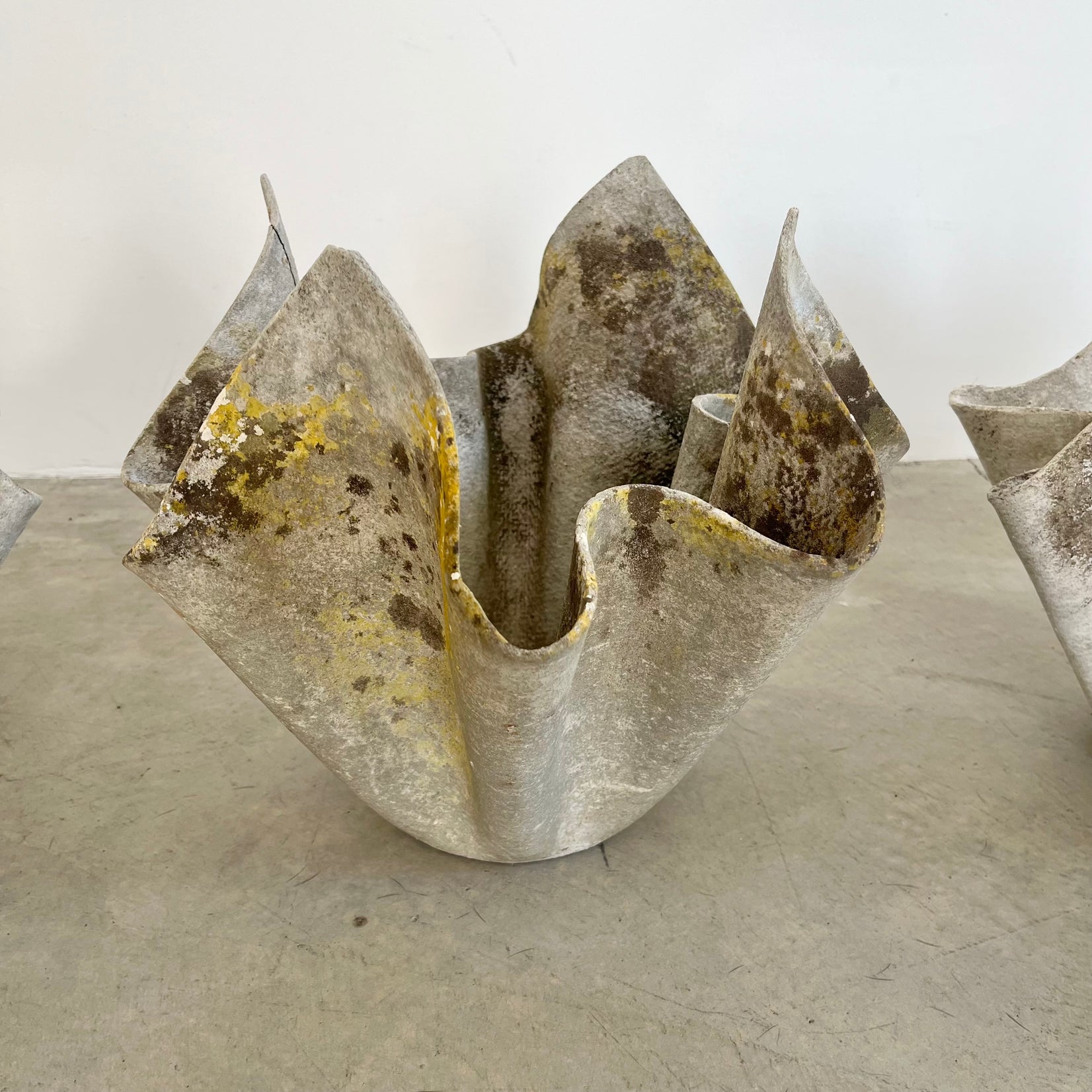 Willy Guhl Petite Handkerchief Planter, 1960s Switzerland