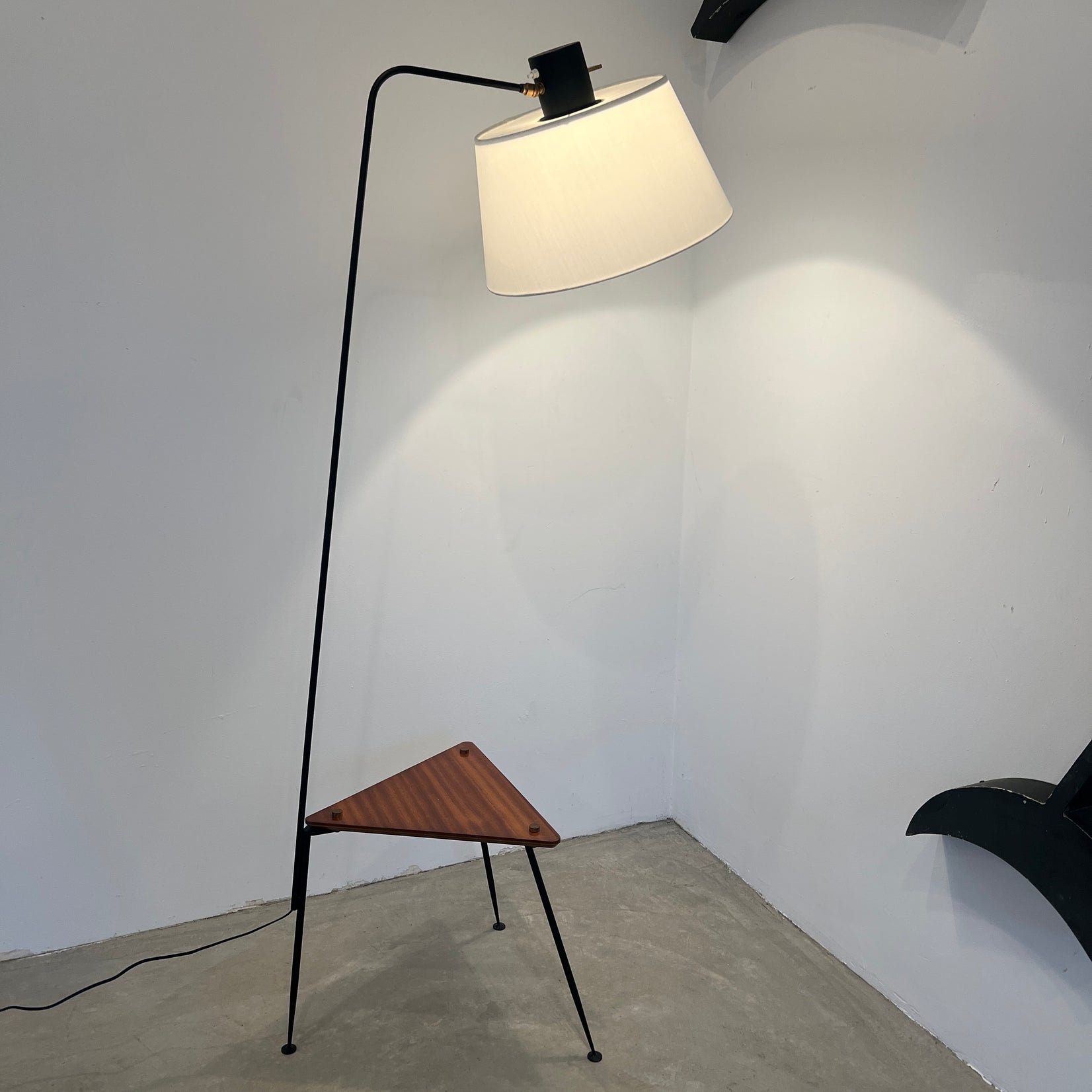 Floor Lamp with Triangular Side Table