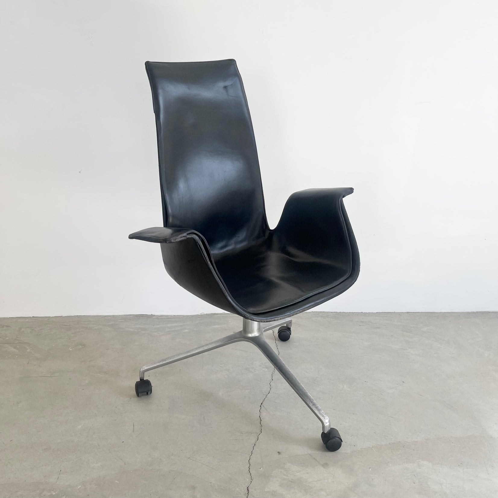 Fabricius Kastholm Leather 'Bird' Chairs