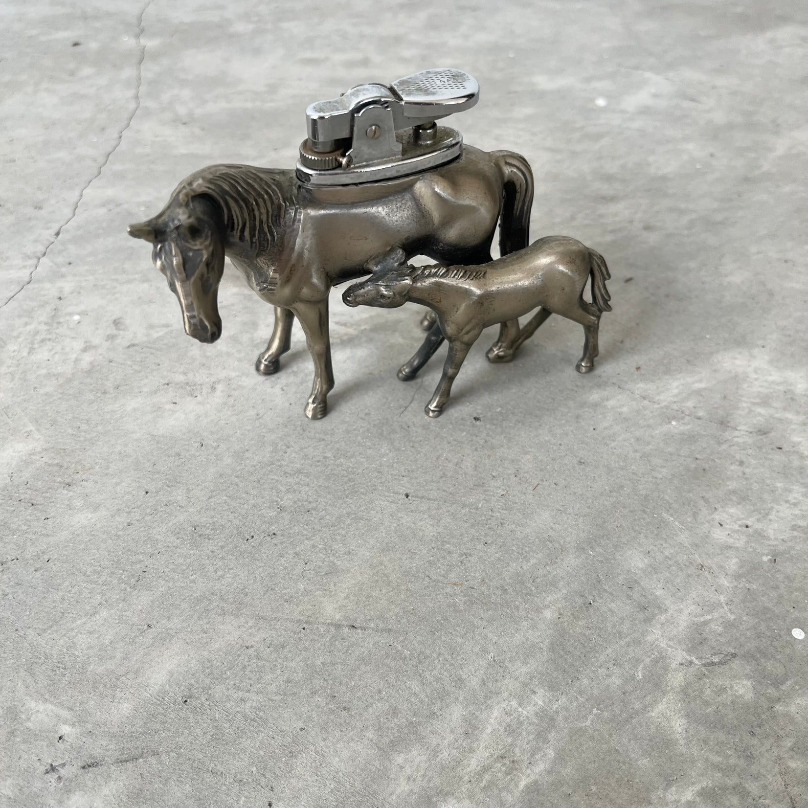 Horse Table Lighter