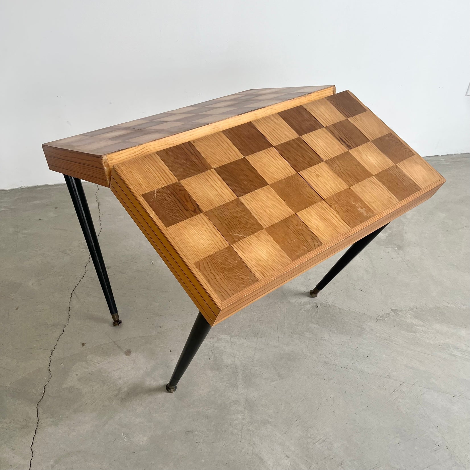 Folding Chess / Checkers Table