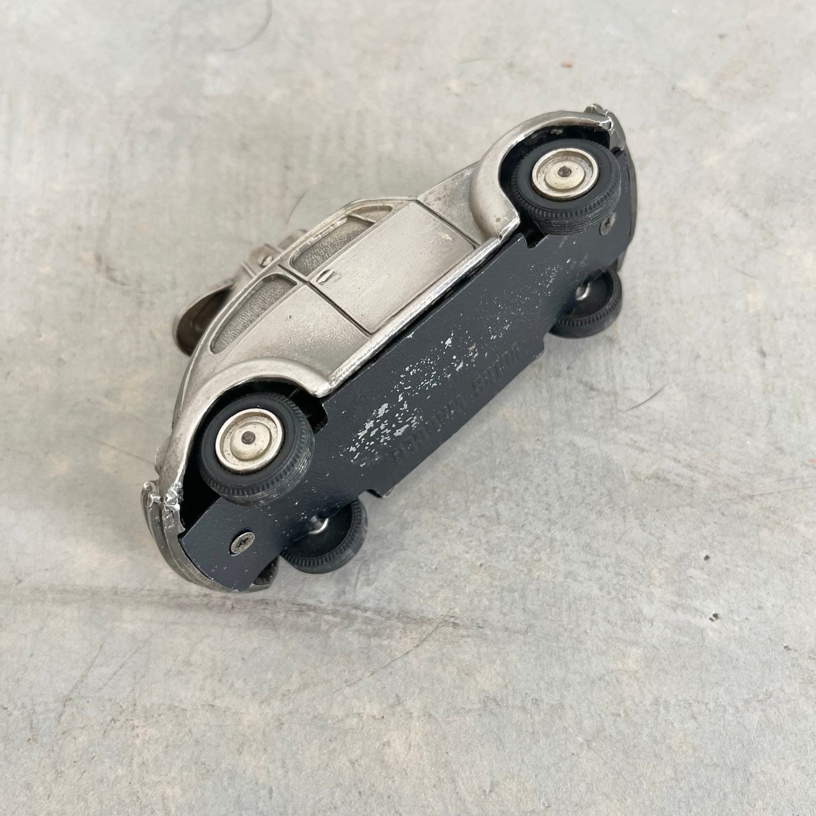 Volkswagen Beetle Table Lighter